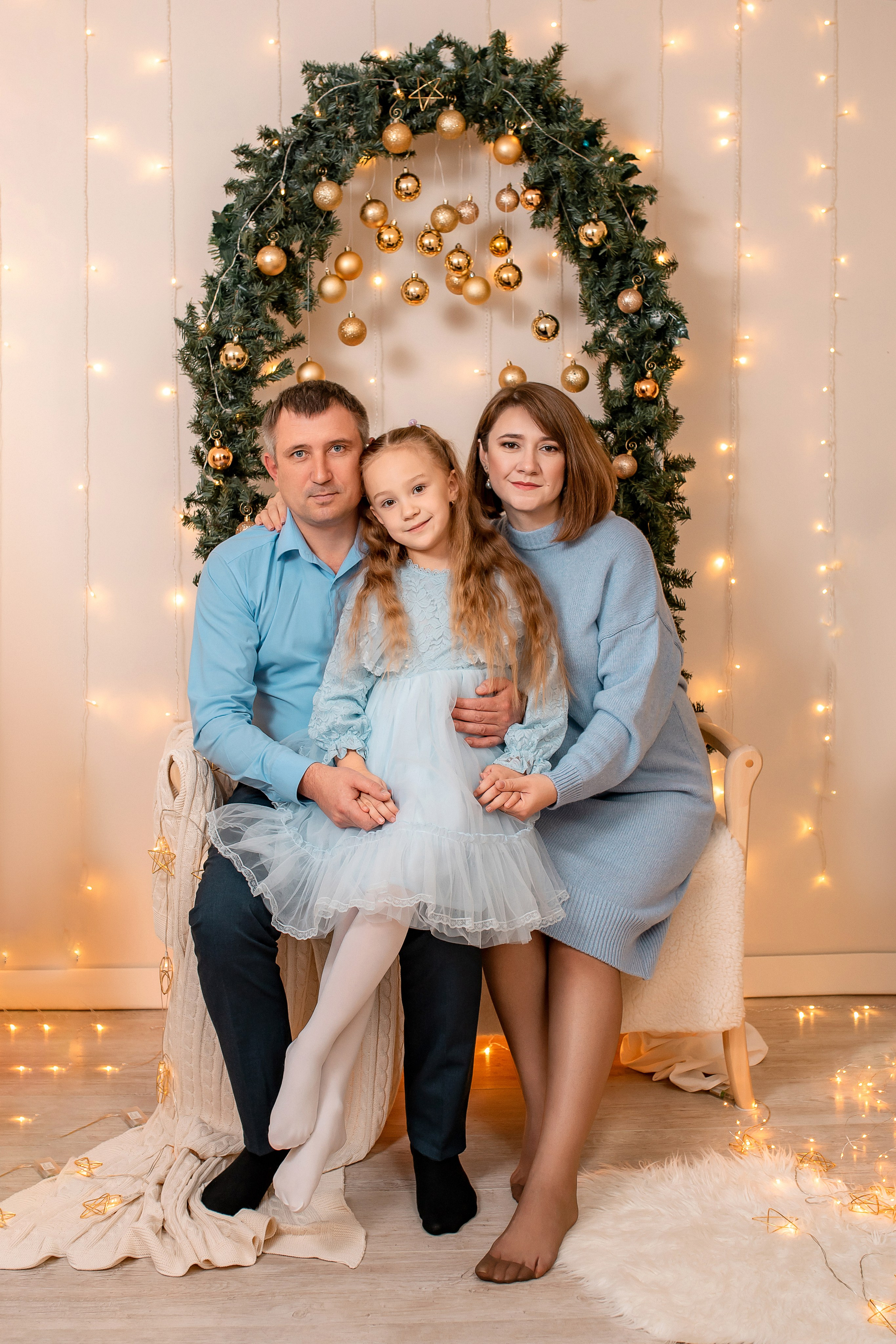 Олеся и её семья в НГ 2025. Семейный и детский фотограф Наталья Горда