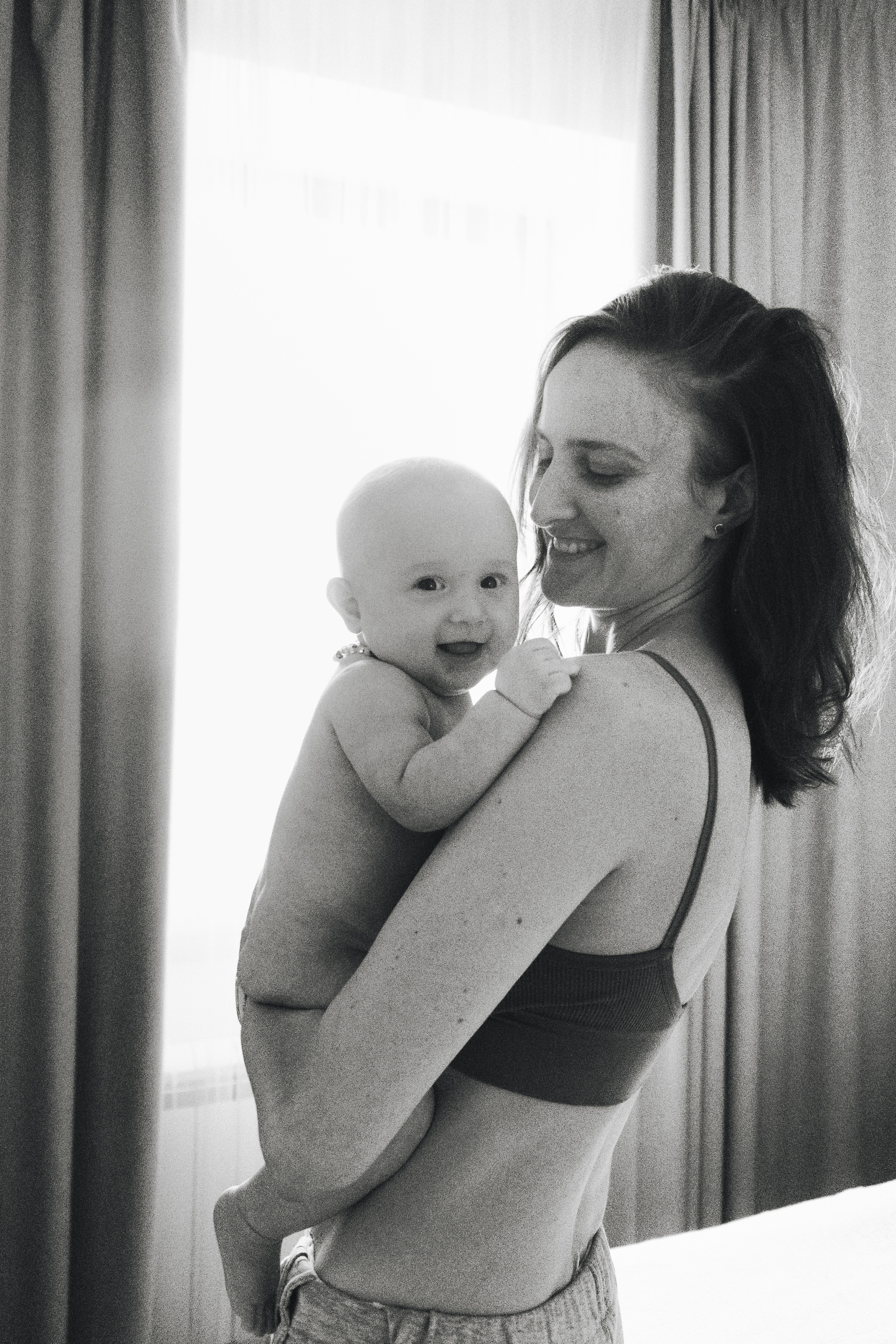 Оля с Мотей. Фотограф Наташа Лисица