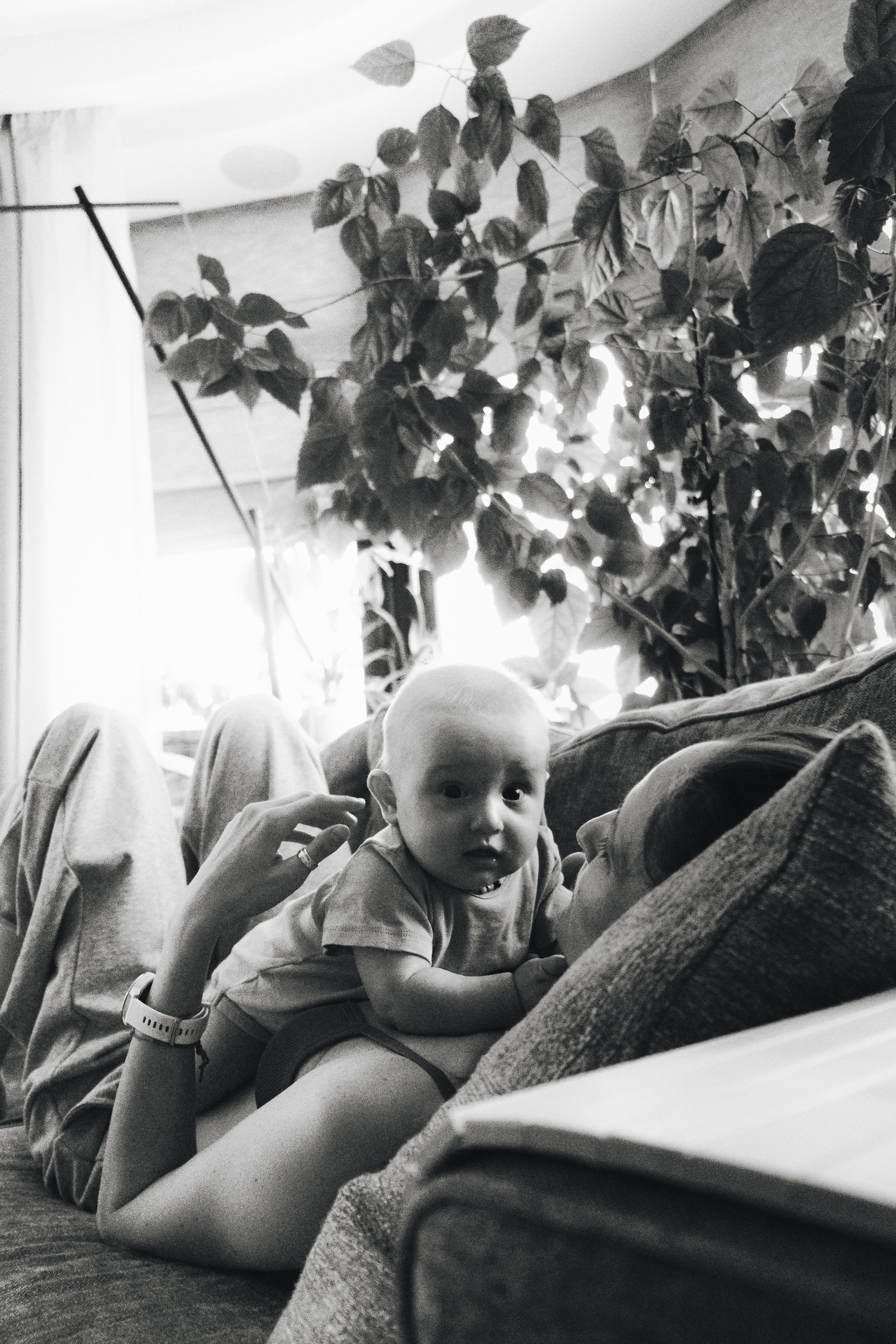 Оля с Мотей. Фотограф Наташа Лисица