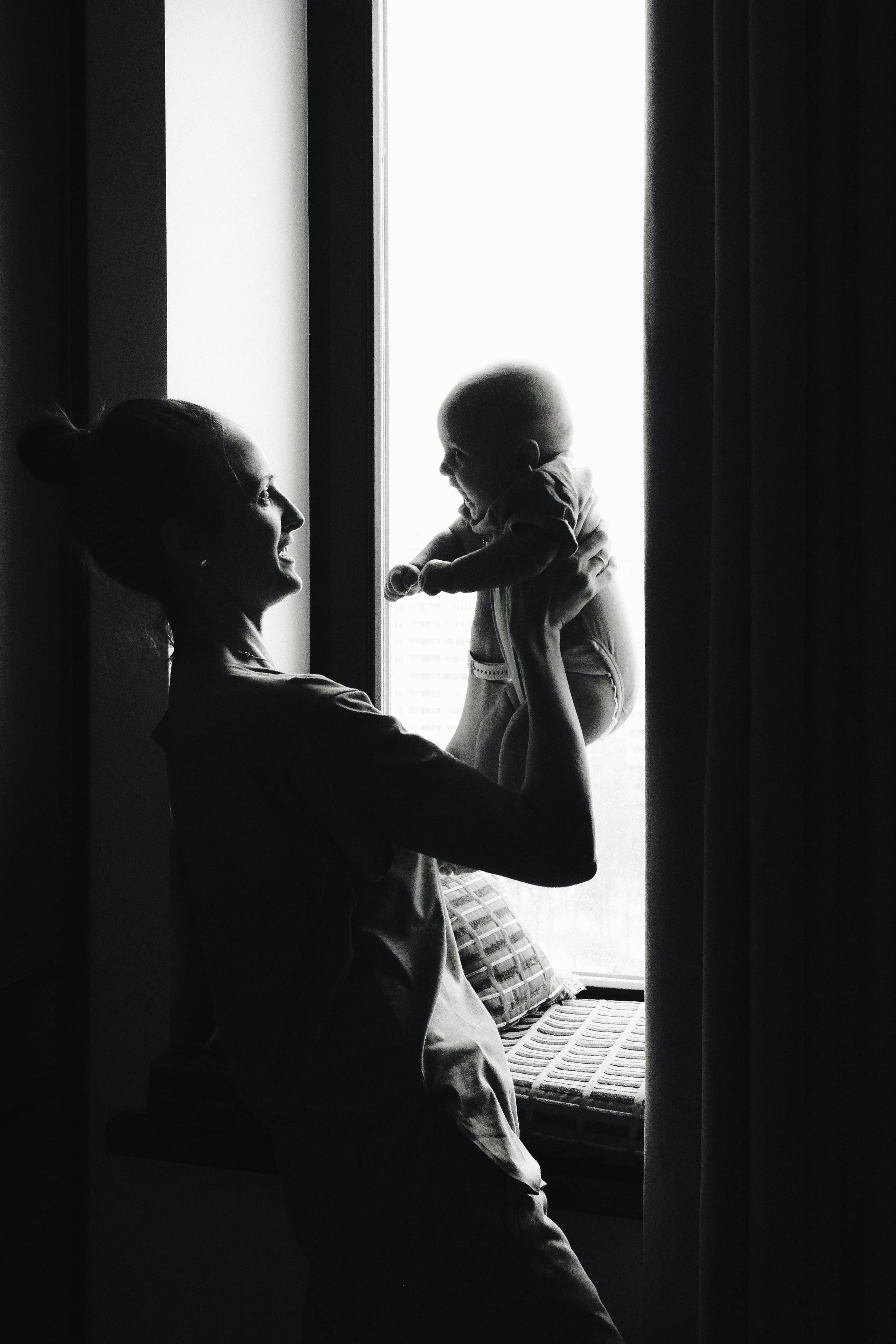 Оля с Мотей. Фотограф Наташа Лисица