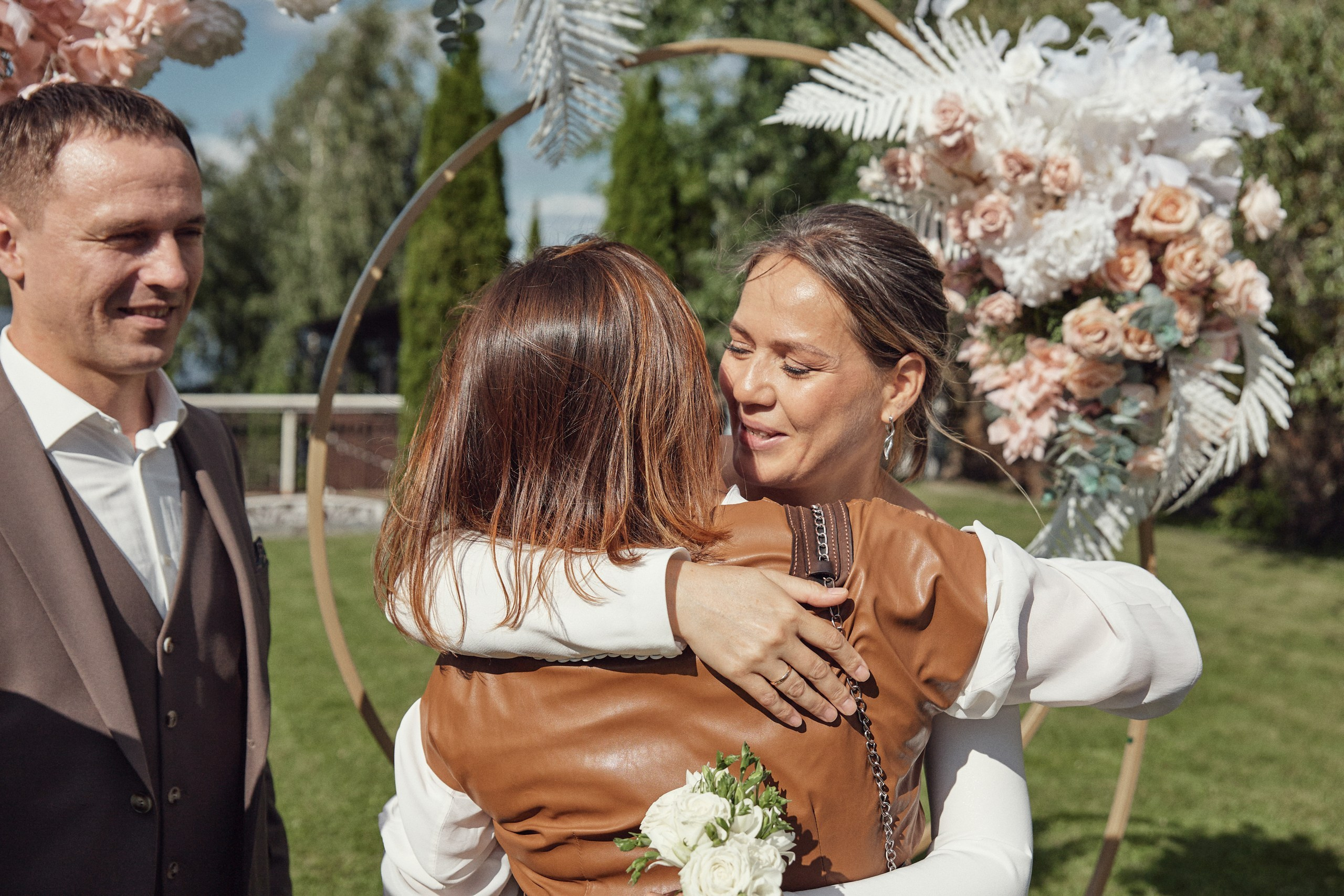 Счастье здесь. Свадебный фотограф Антон Артюшин. Работаю в Нижнем Новгороде и Москве