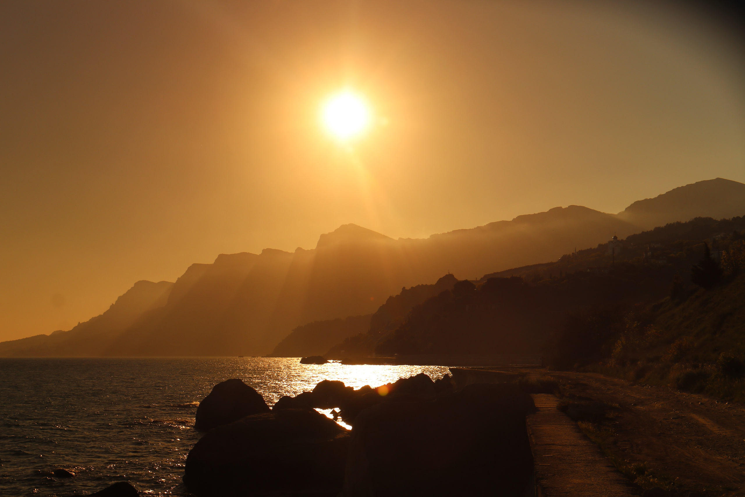 Крым. ЮБК (Бахчисарай, Кастрополь, Таракташская тропа). Май 2021. Путешественник-фотограф из Санкт-Петербурга Татьяна Свистулина