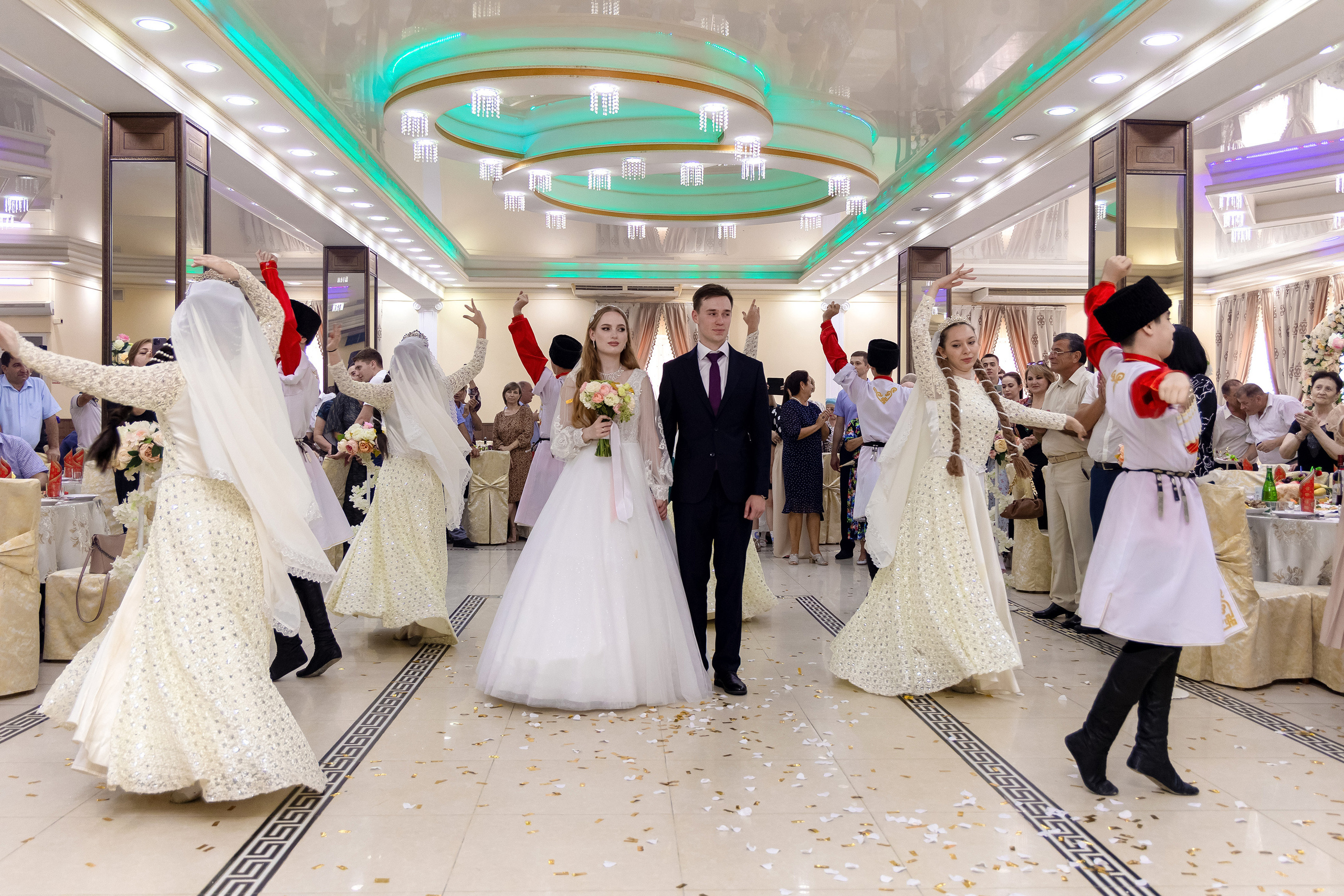 Свадьба Амира и Елены. Свадебный и семейный фотограф в Каспийске Алёна Нурмагомедова