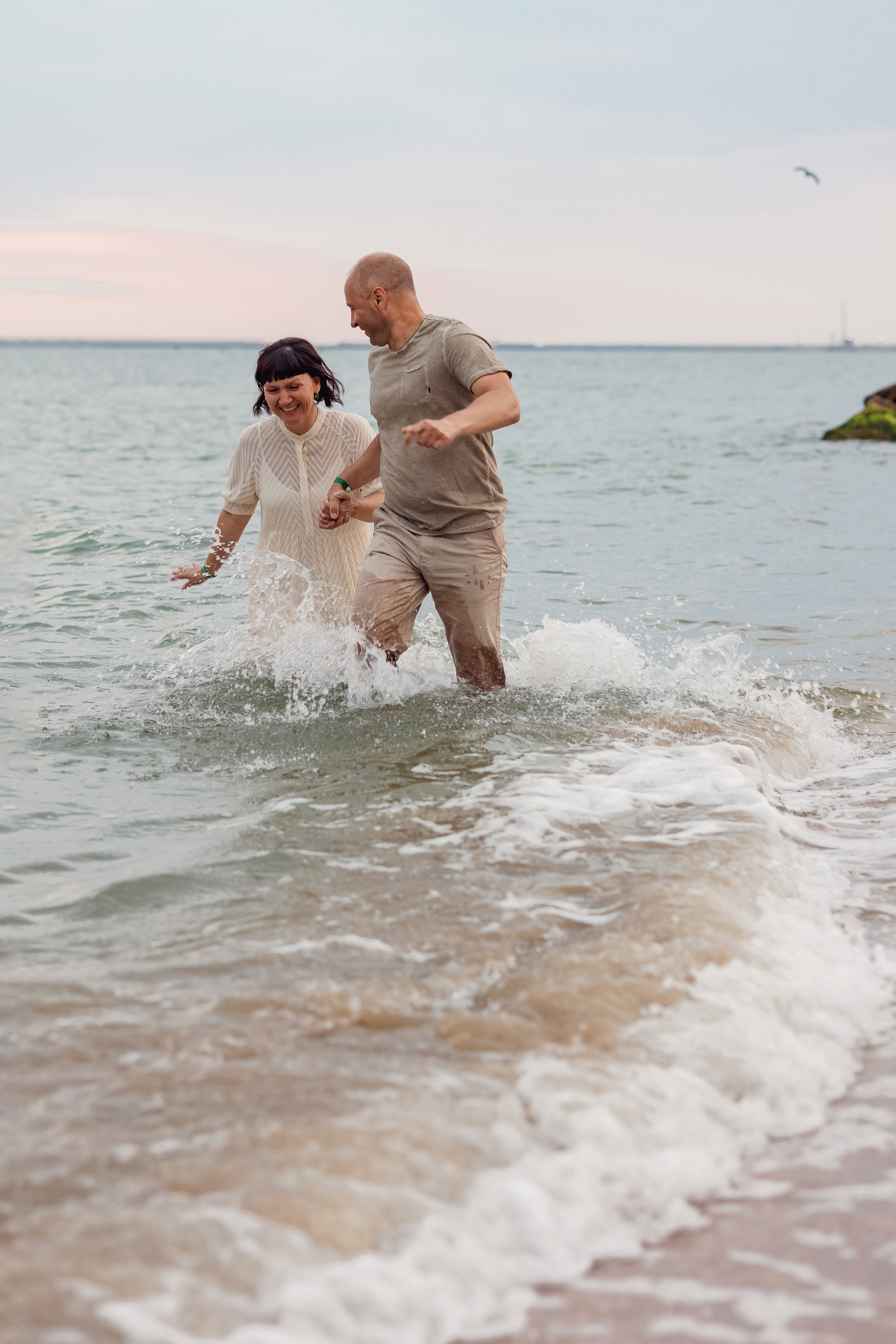 Елена с супругом на рассвете. Свадебный и семейный фотограф в Каспийске Алёна Нурмагомедова