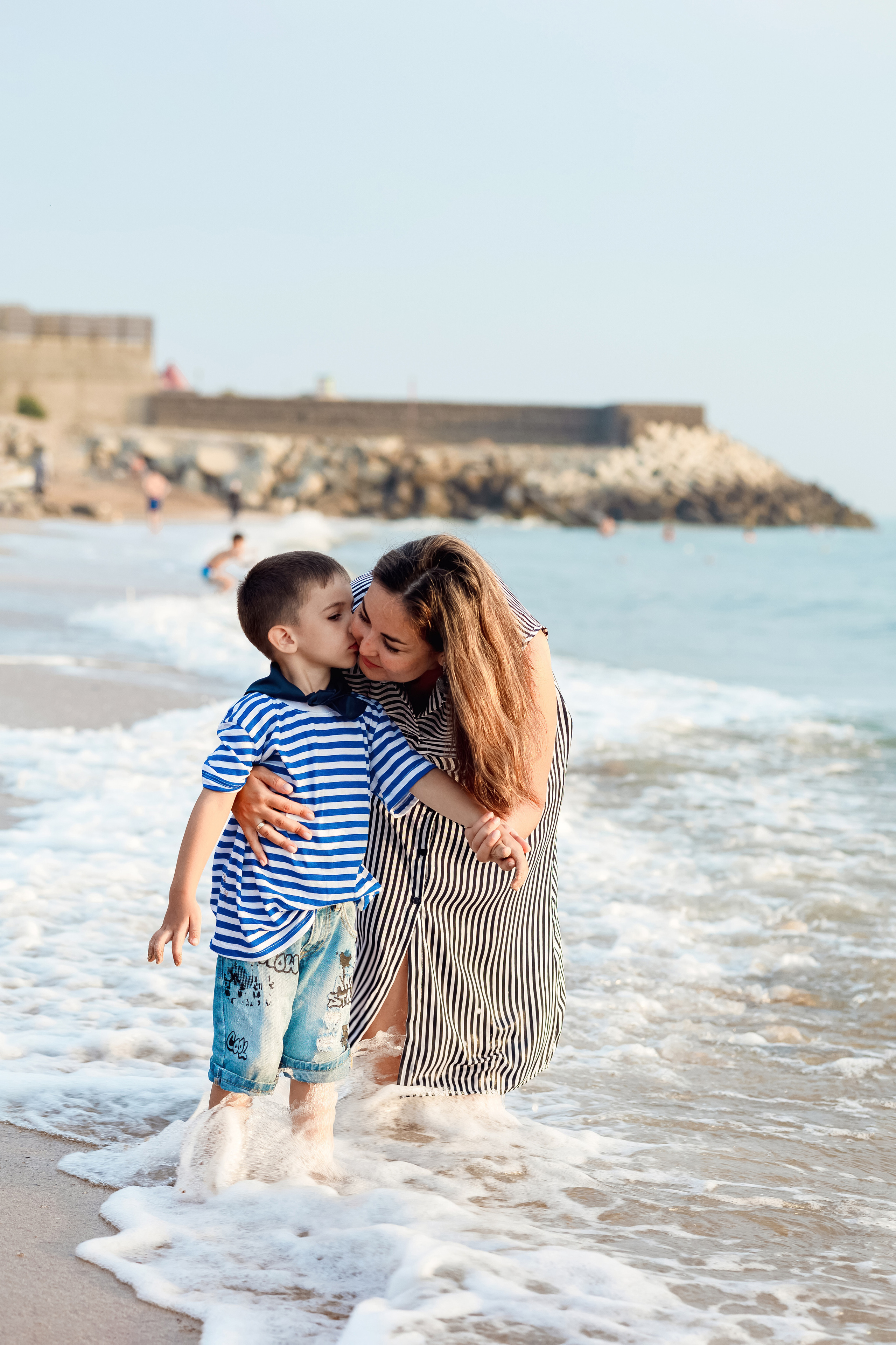 Гаяна с семьей на рассвете. Свадебный и семейный фотограф в Каспийске Алёна Нурмагомедова