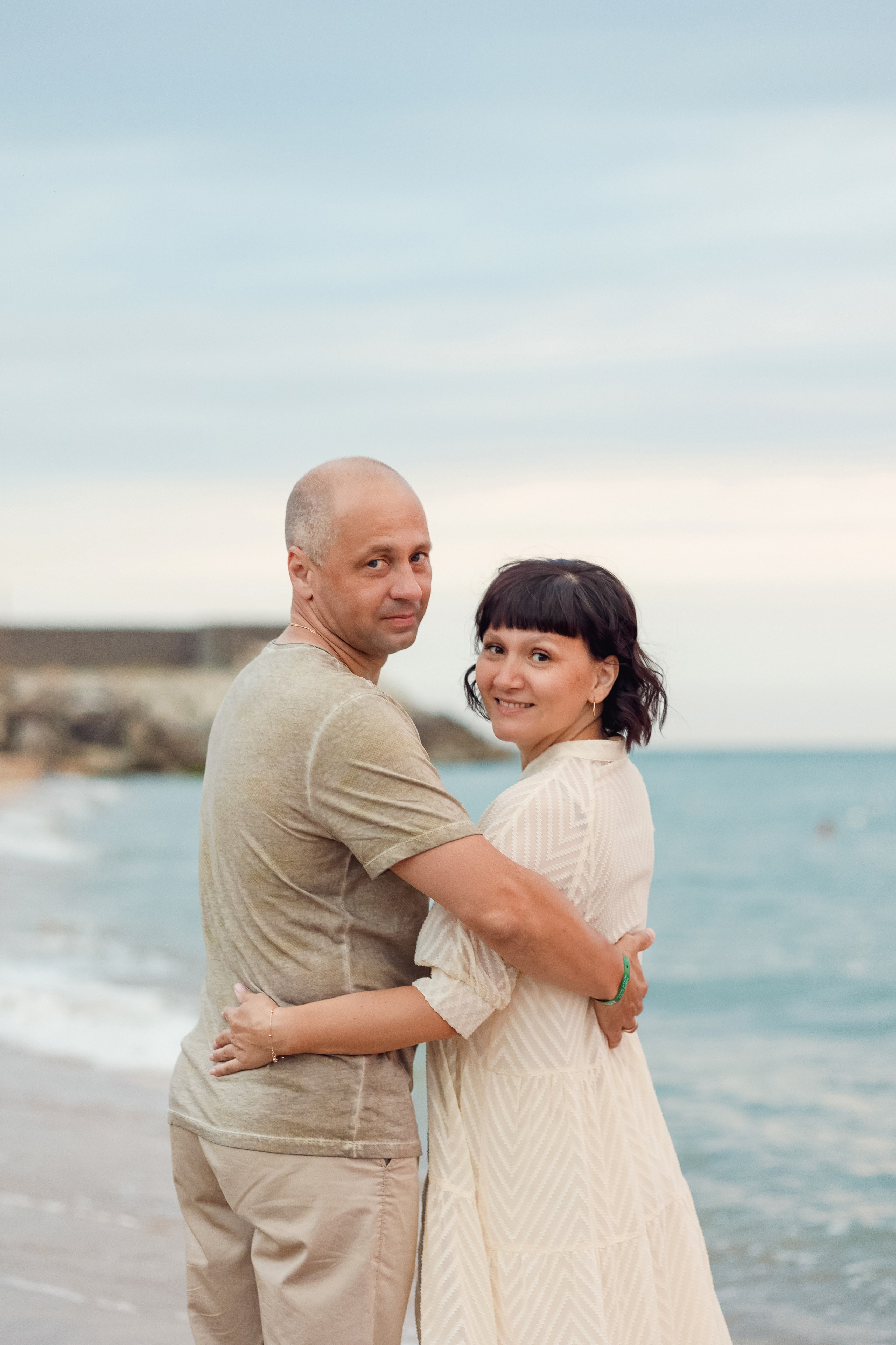 Елена с супругом на рассвете. Свадебный и семейный фотограф в Каспийске Алёна Нурмагомедова