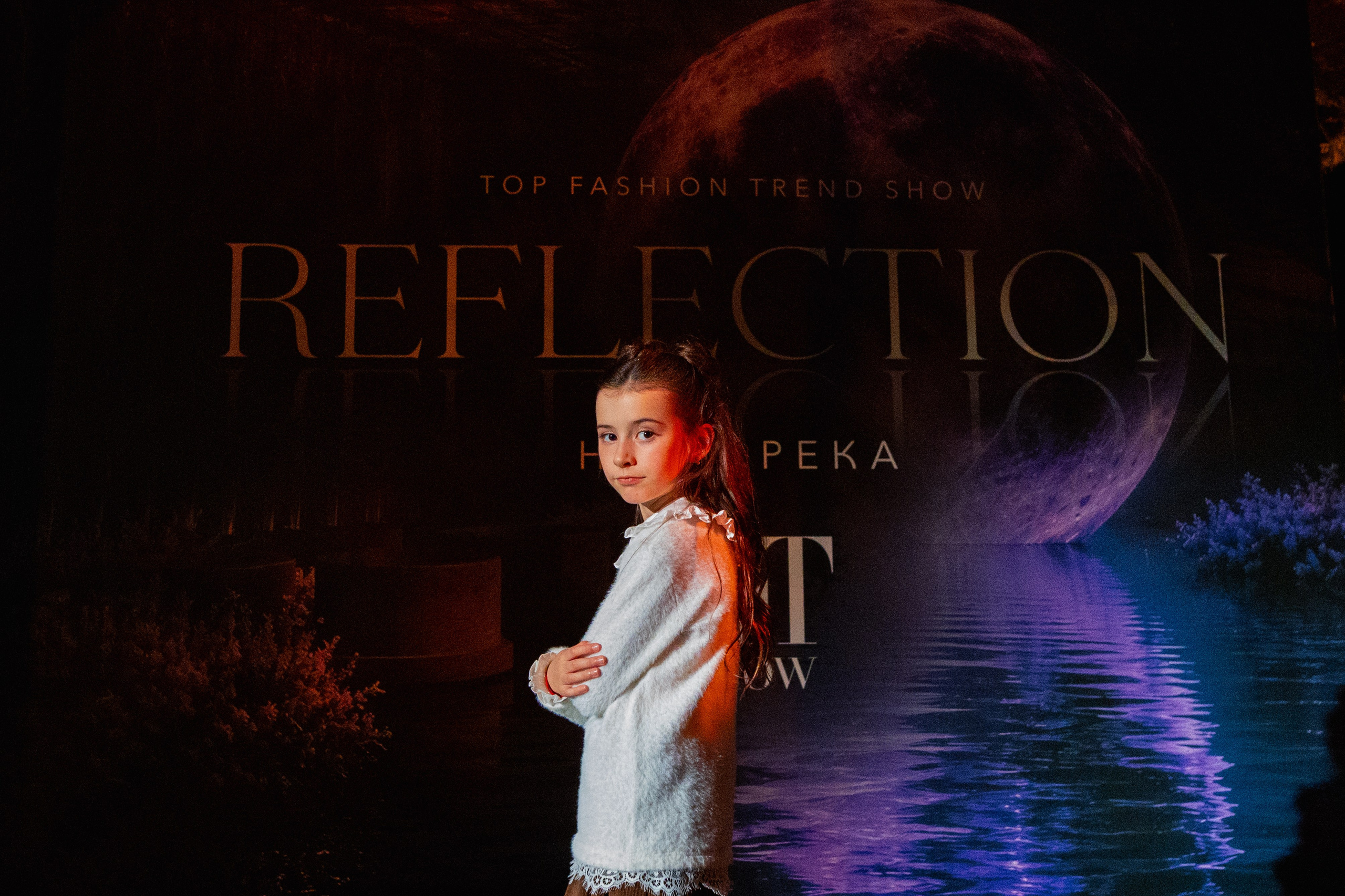 Top Fashion Trends Show 2026 в МинскеМодный показ дизайнерской коллекции на Top Fashion Trends Show 2026Модель на подиуме Top Fashion Trends Show в МинскеПоказ авторской одежды белорусских дизайнеровFashion show в Минске с участием профессиональных моделейДизайнерская коллекция сезона весна-лето 2026Участники модного мероприятия Top Fashion Trends ShowФинальный выход моделей на показе мод в МинскеСовременные тренды моды на Top Fashion Trends ShowБелорусские дизайнеры представляют новые коллекции одеждыПрофессиональная fashion-фотография на модном показеПодиумный показ дизайнерской одежды в БеларусиГости и участники Top Fashion Trends Show 2026Закулисье модного показа Top Fashion Trends ShowМодель демонстрирует дизайнерское платье на подиумеКоллекция современной одежды от белорусского брендаFashion мероприятие для дизайнеров и моделей в МинскеПрезентация новой коллекции одежды на TFT ShowМодный подиум и показы дизайнерских брендовТренды fashion-индустрии на Top Fashion Trends ShowФотографии с модного показа в МинскеДефиле моделей на Top Fashion Trends ShowПоказ одежды белорусских дизайнеров 2026Fashion event в Беларуси для профессионалов индустрииСтильные образы и дизайнерская одежда на подиумеМодельное дефиле на Top Fashion Trends Show 2026Модное событие в Минске с участием дизайнеров и стилистовПрофессиональные модели на fashion-показеТоповые модные тренды сезона весна-лето 2026Мероприятие Top Fashion Trends Show Беларусь