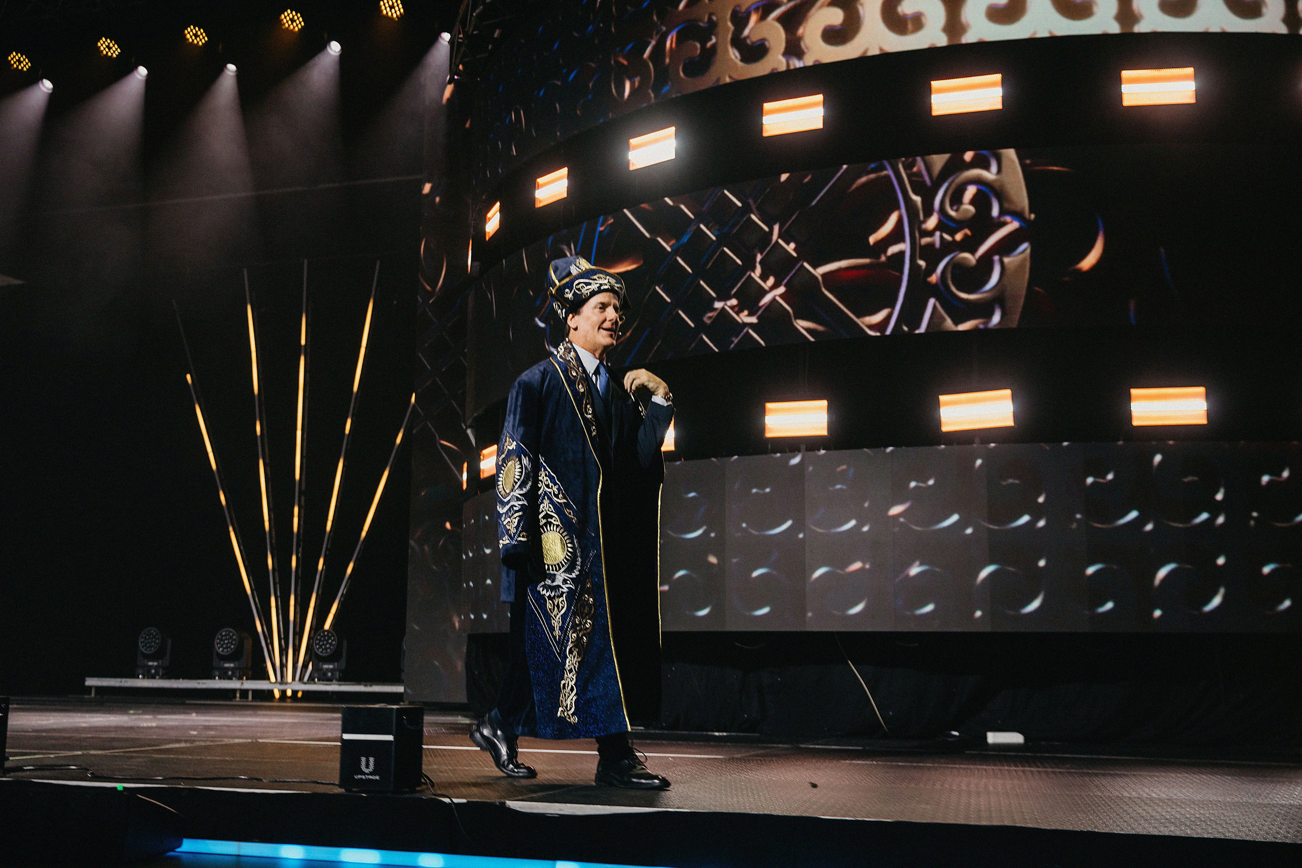 Grand Sammit Incruses. Свадебный, семейный и портретный фотограф в Алматы, Костанай