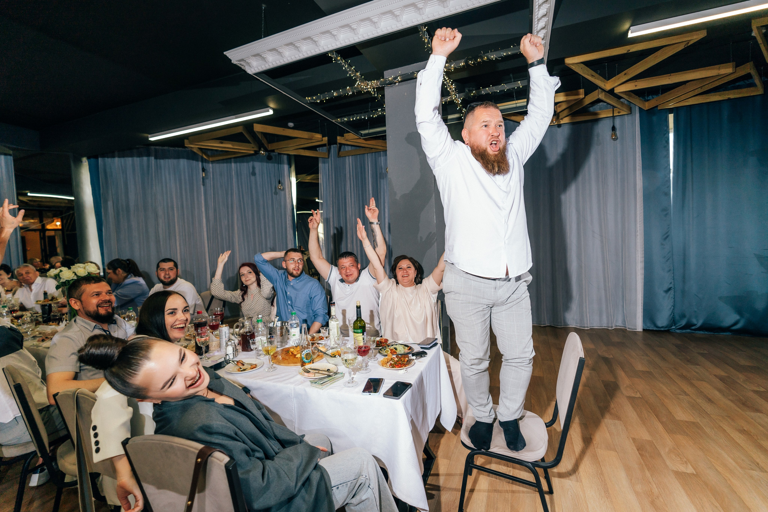 Красный кабриолет. Фотограф Ангарск Иркутск Ксения Король