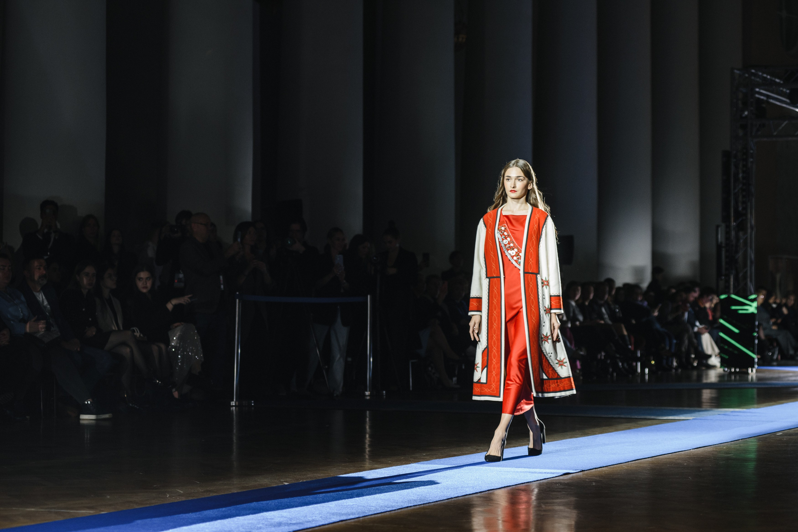 Fashion is my profession. Фотограф Денис Неместо, портрет, репортаж