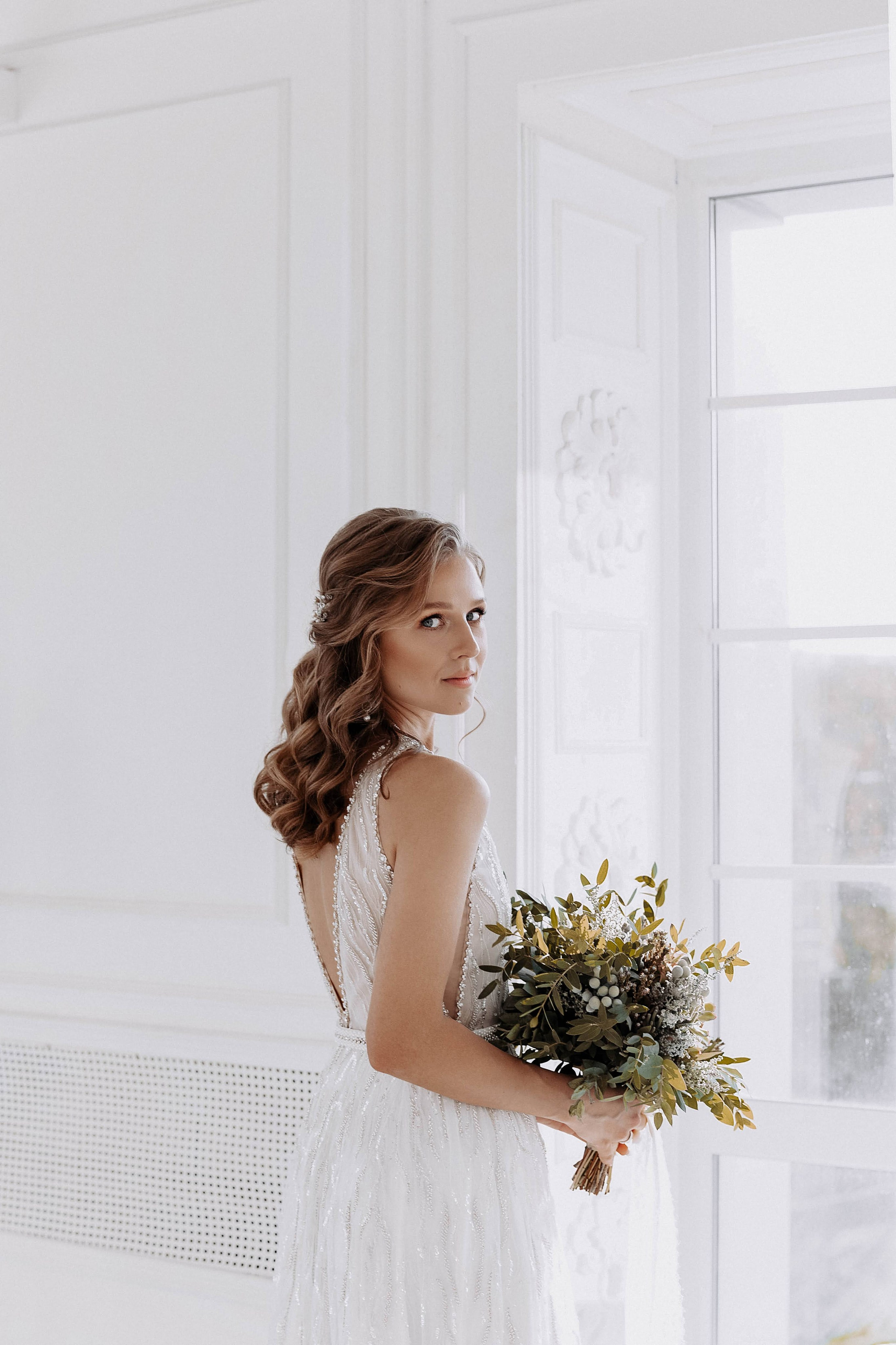 Свадебные образы. Свадебный стилист по прическам и макияжу в Ростове-на-Дону Даниэла Дар