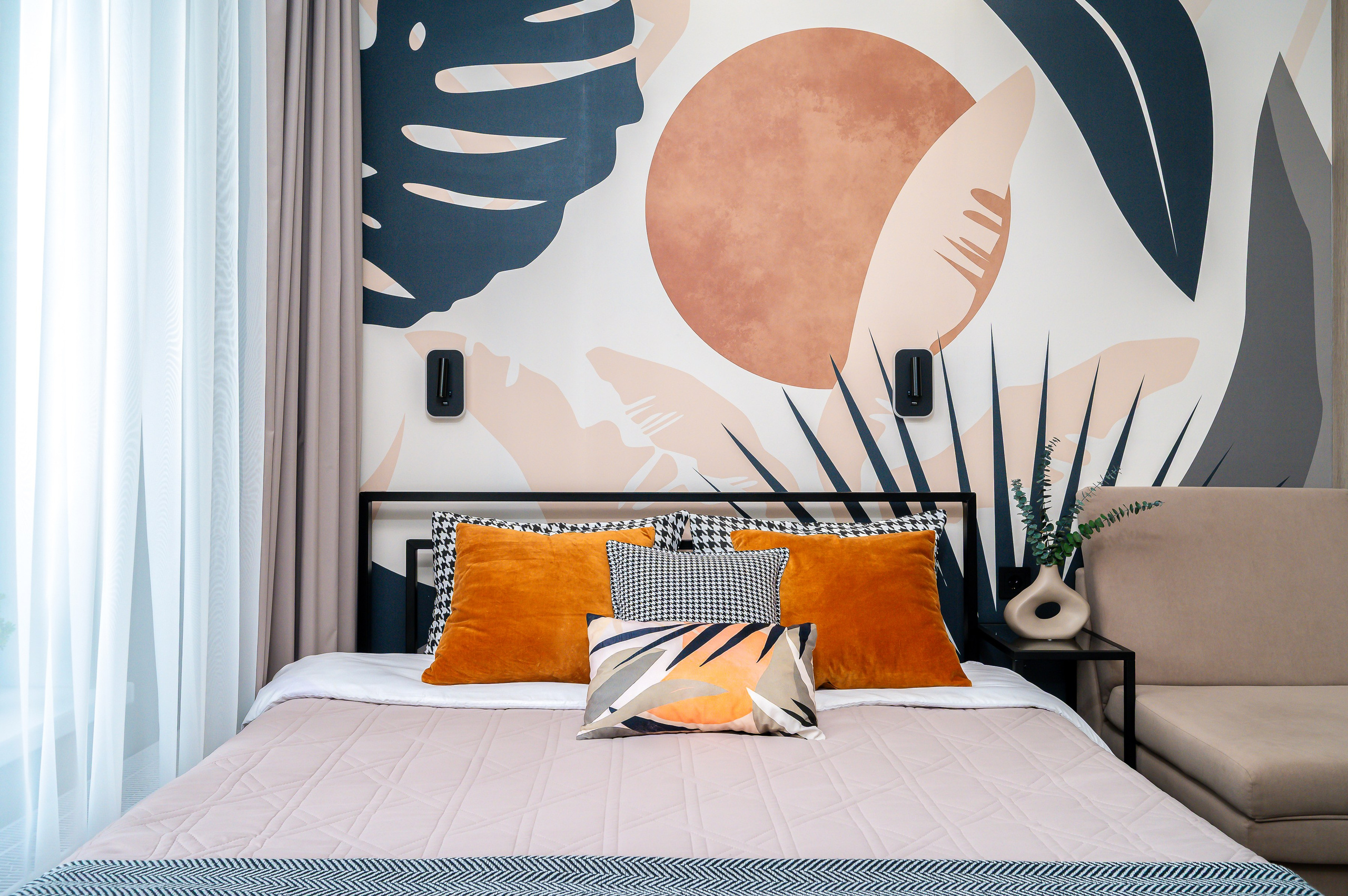 Уютная студия для посуточной аренды. Интерьерный фотограф. Фото- видеосъемка недвижимости Санкт-Петербург