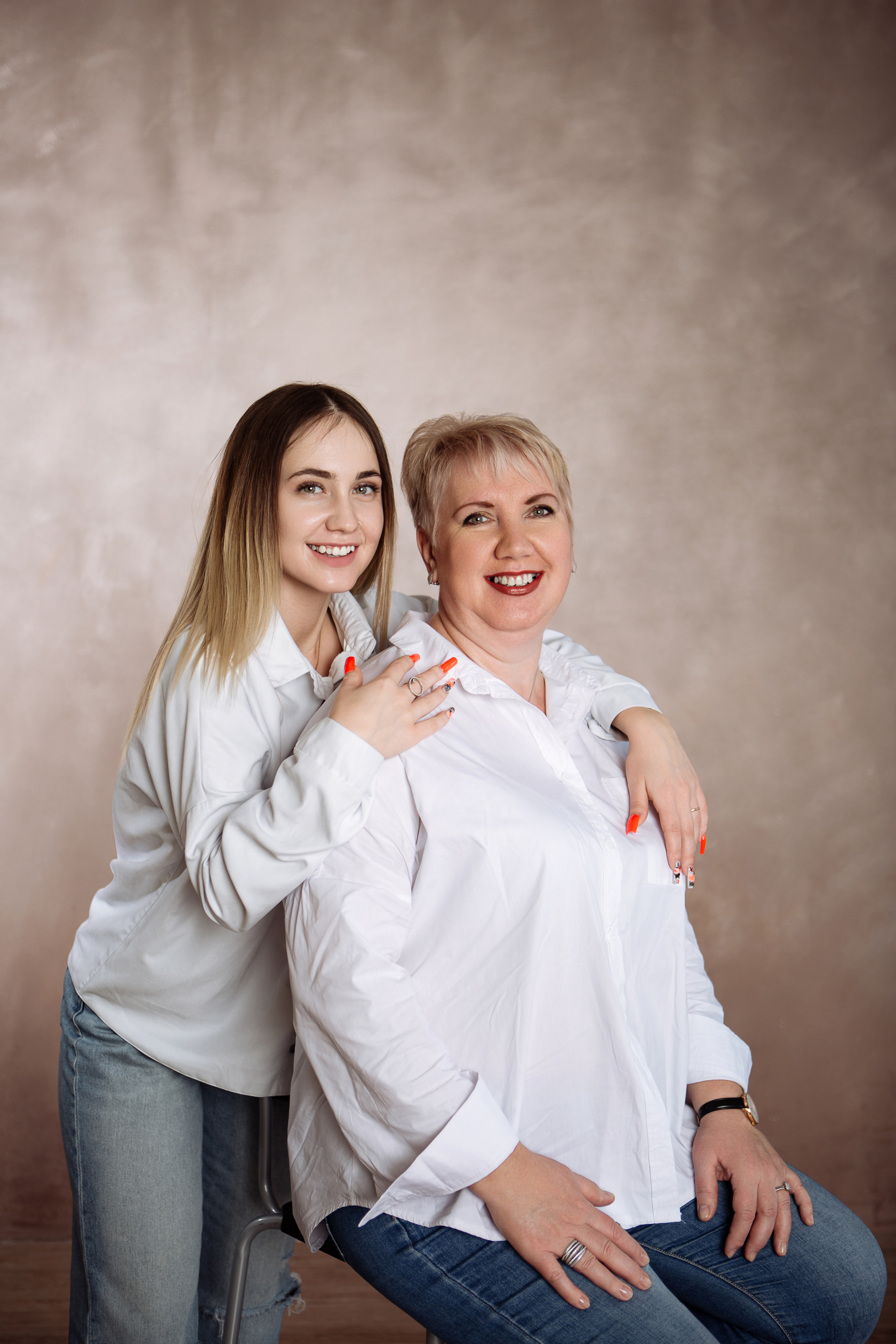 Мама и Дочь. Фотограф Алла Гусева