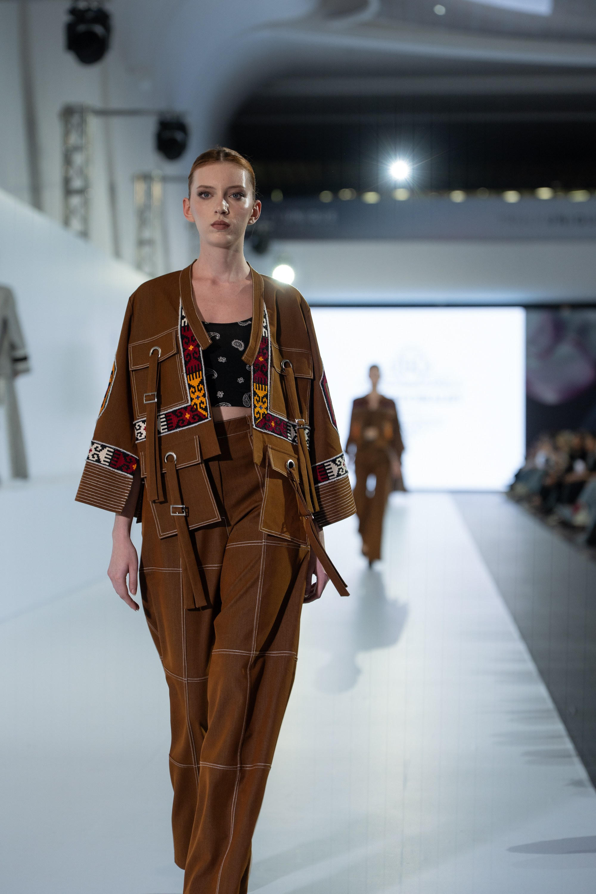 Umed Kuchkaliev. Сайт Алматинского НЮ АРТ, будуар и фэшн фотографа Дениса Карпенко