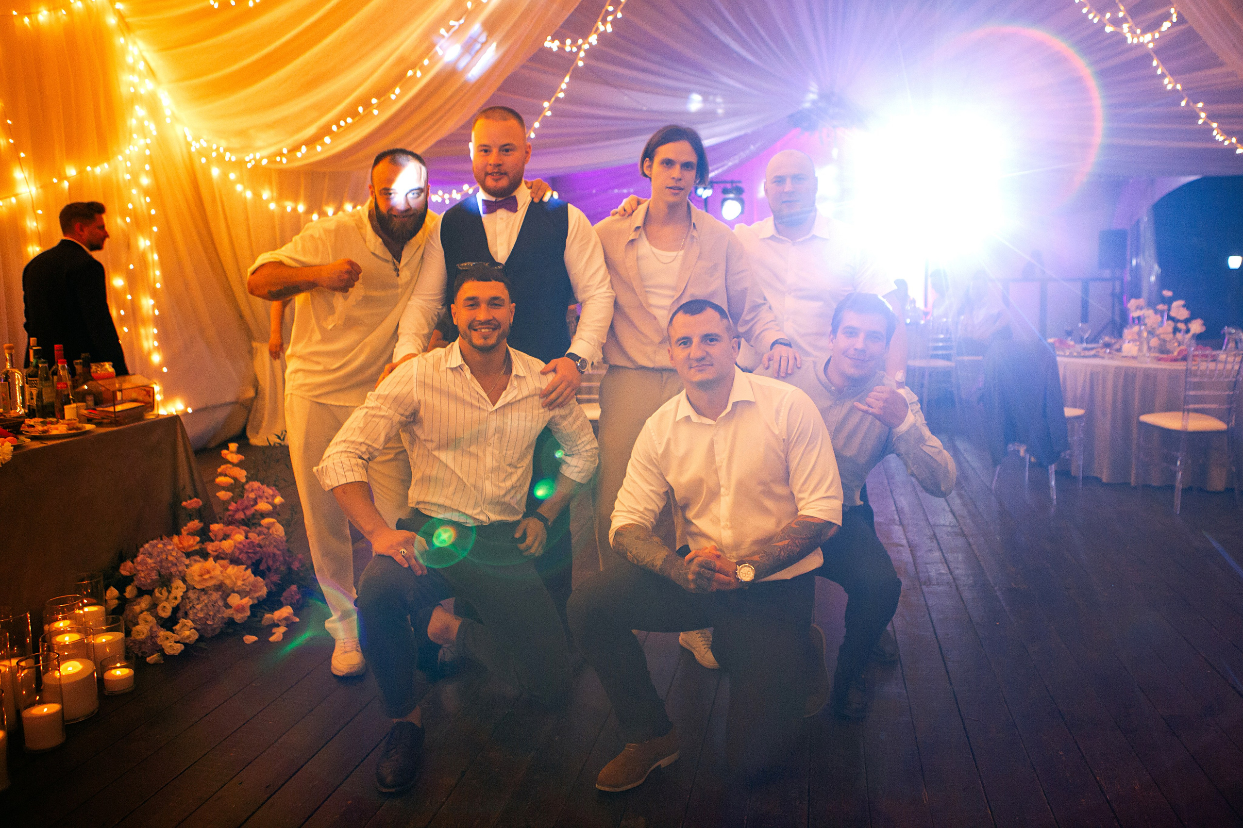 Свадебная фотосессия в отеле hartwell hotel и на патриарших прудах. Фотограф Ольга Ефремова