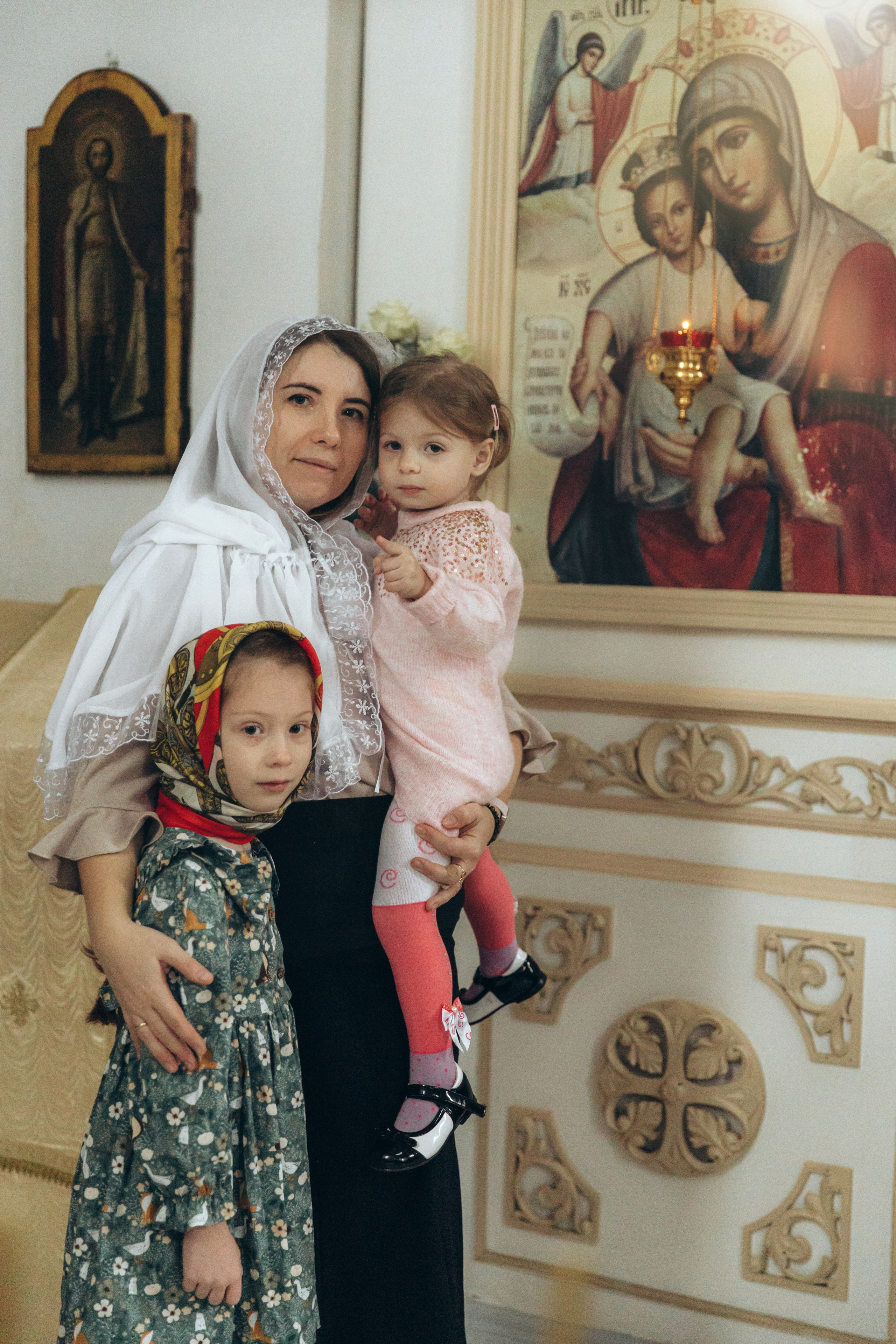 Крещение Веры. Фотограф на крещение в Рязани. Семейный фотограф