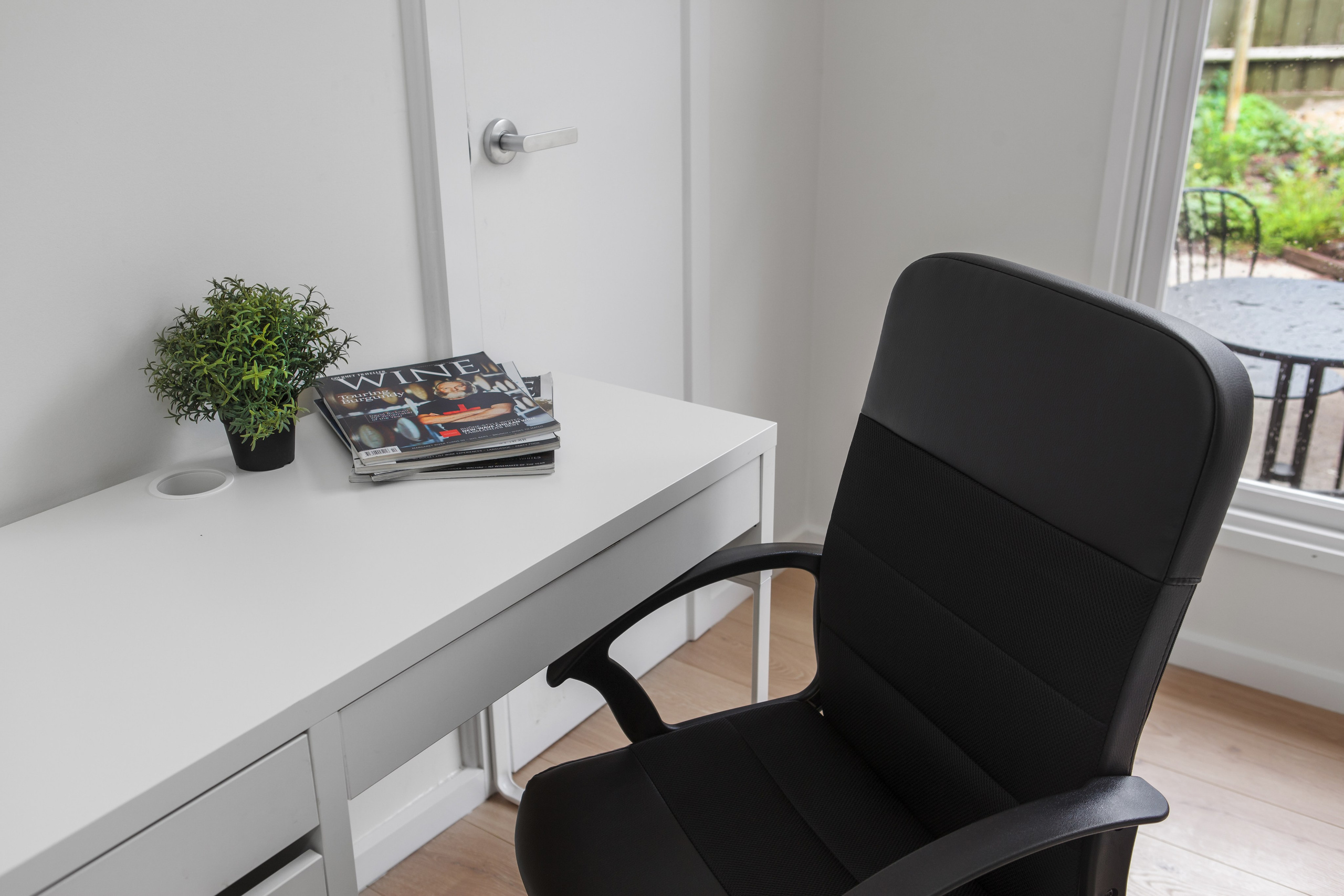 Каталог различных видов профессиональной обработки фотографий | Студия SVITHART