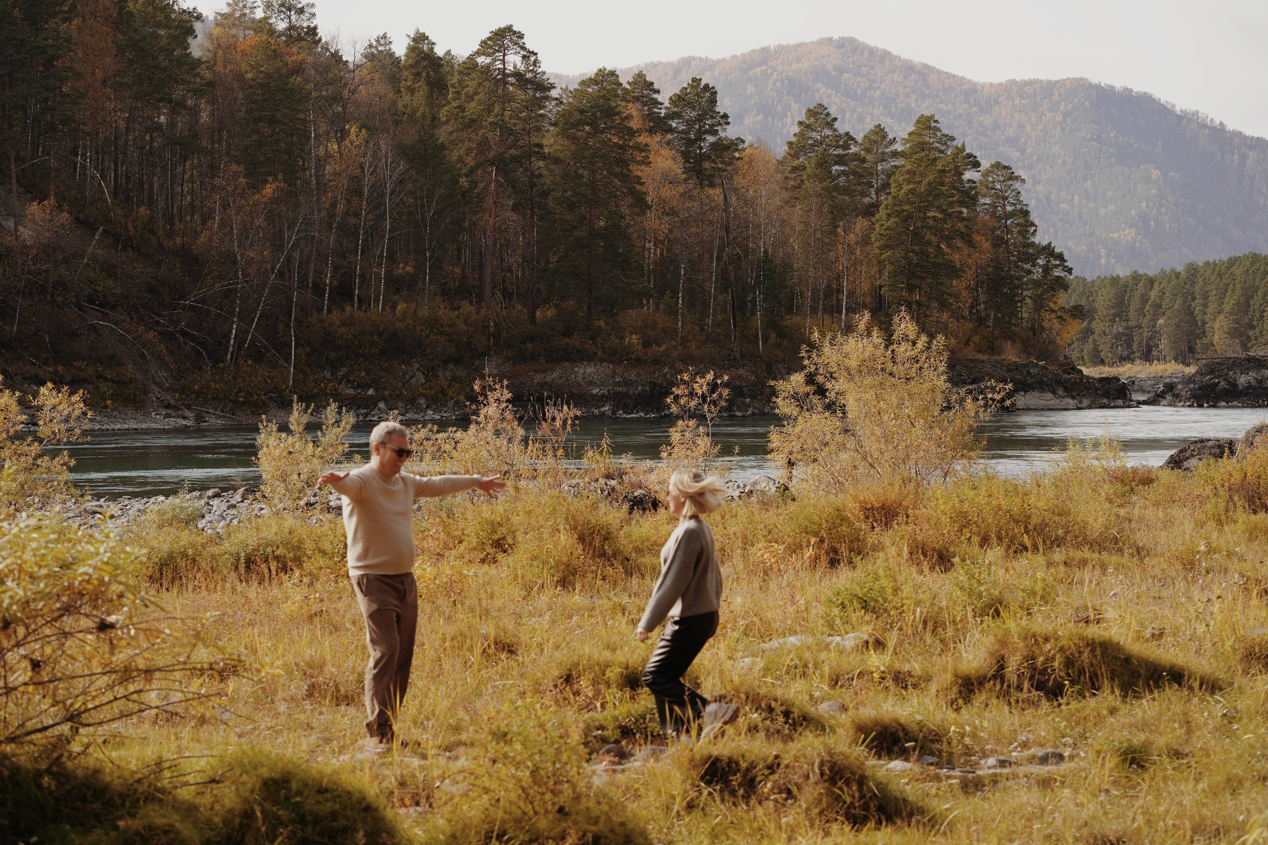 Межсезонье в Саду Пионов. Выездной фотограф-видеограф в Республике Алтай Солоны Куюкова