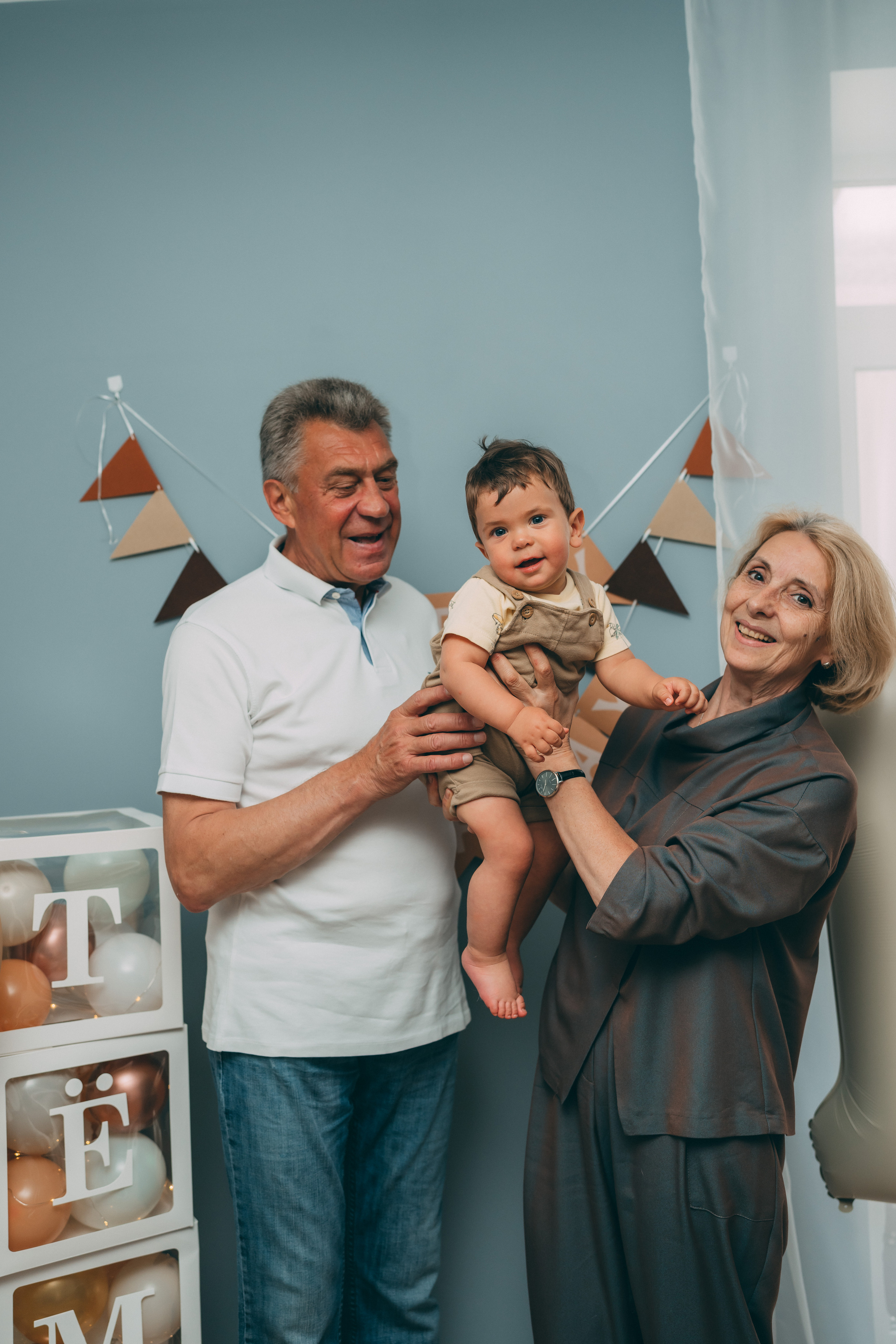 Артему 1 годик. Ярослава Осетрова фотограф — Мск