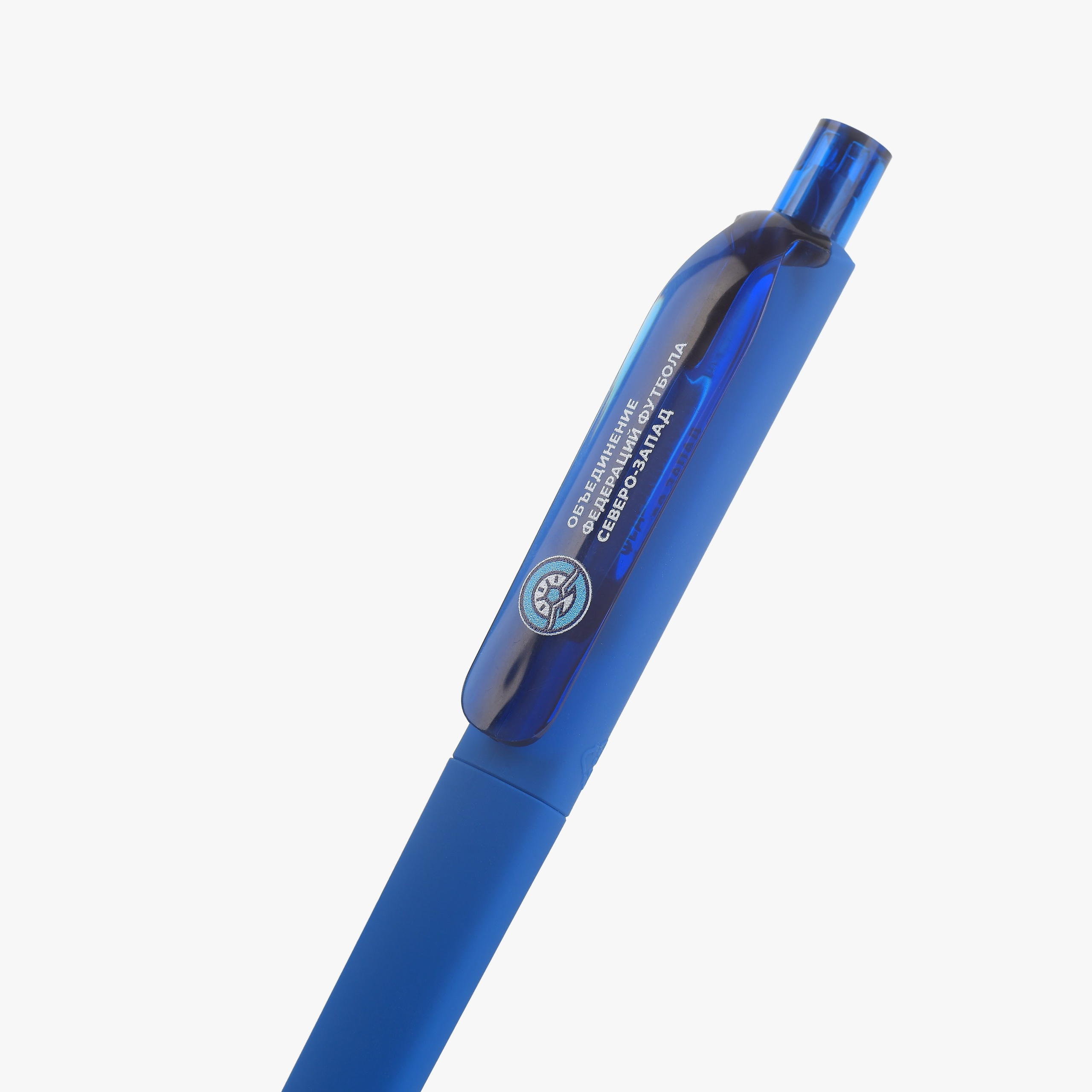 Съемка футбольной атрибутики. Предметный фотограф, инфографика и видео в Санкт-Петербурге