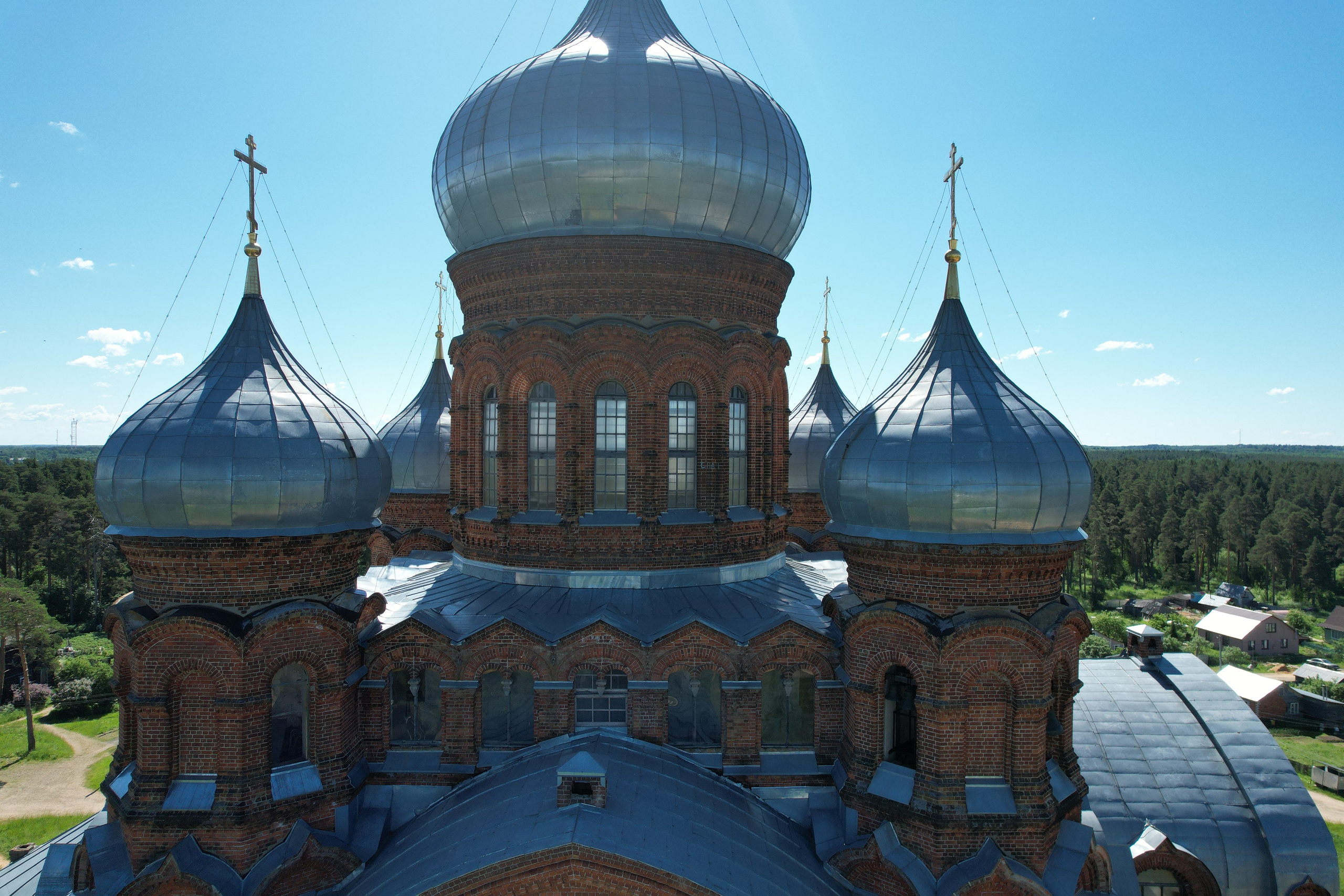 Аэросъёмка в Ярославле дрон квадрокоптер — портфолио Грибов Медиа. Фото и видеосъёмка в Ярославле | Грибов Медиа контент студия  — от 2500 ₽/час