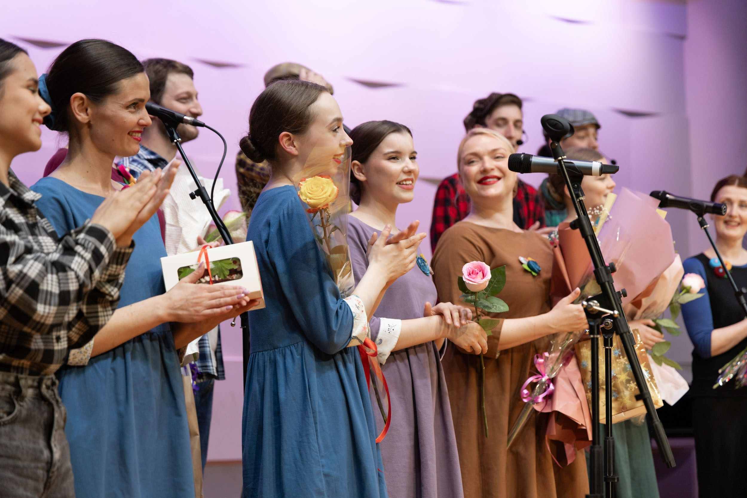 Молодежный эстрадный хор Вологодского областного колледжа искусств