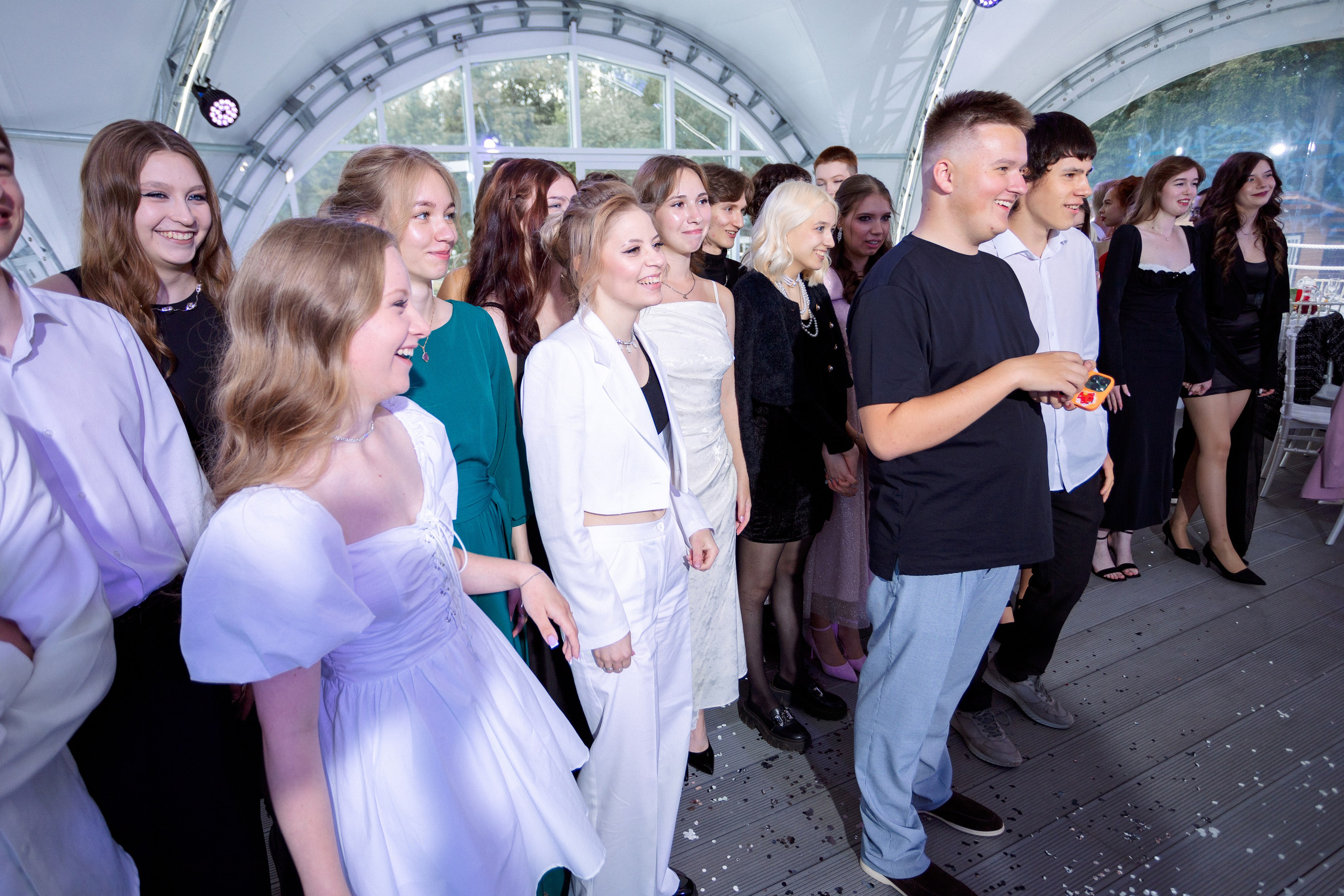 ВЫПУСКНОЙ: Волки-Липки. Все фото. Профессиональный фотограф в Ижевске Леша Петров