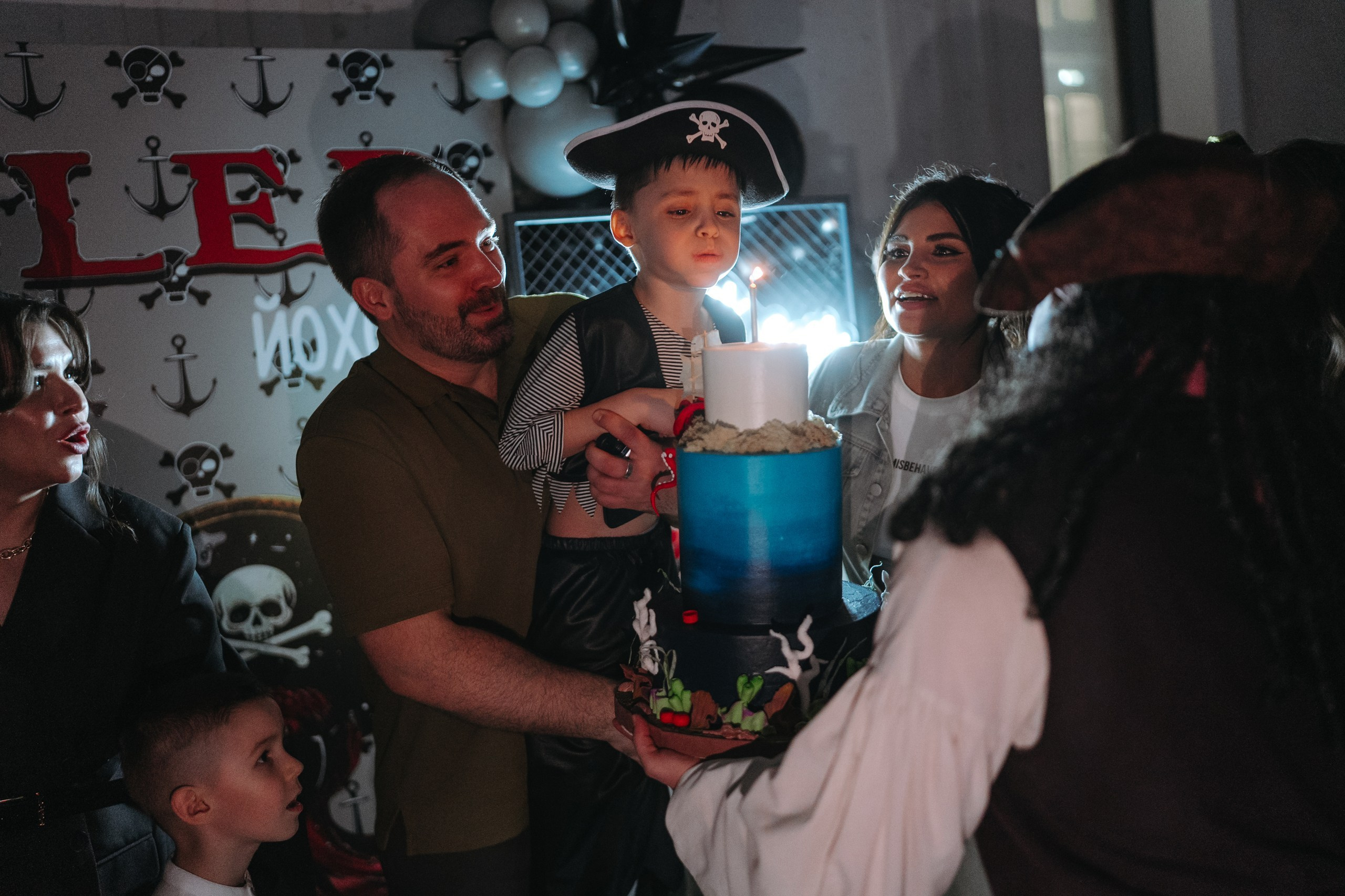 ИВЕНТ РУМ УФА, ФОТОСЕССИЯ ДНЯ РОЖДЕНИЯ, ФОТОГРАФ НА МЕРОПРИЯТИЕ