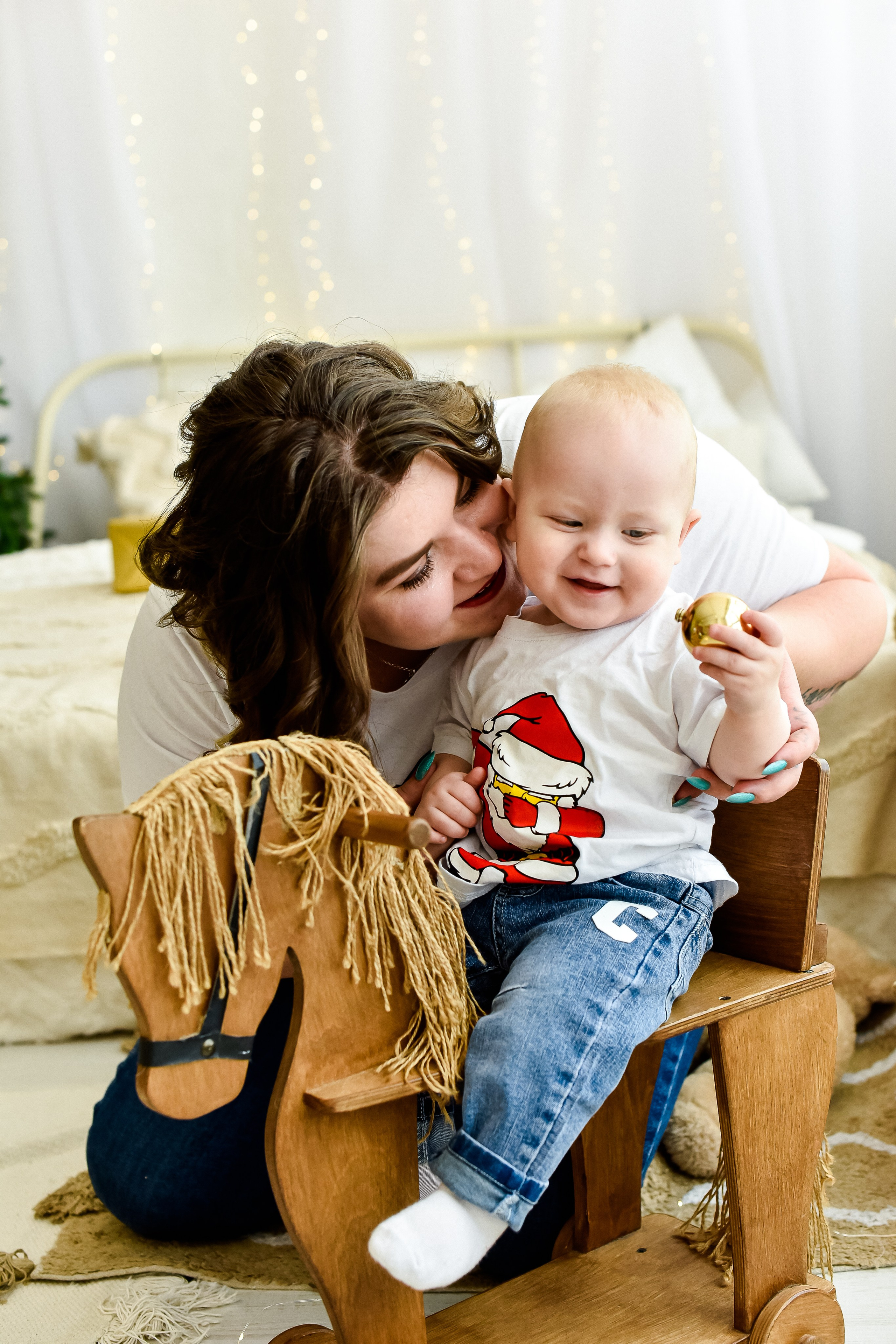 Новогодняя фотосессия для семьи Натальи И Дениса с сыновьями