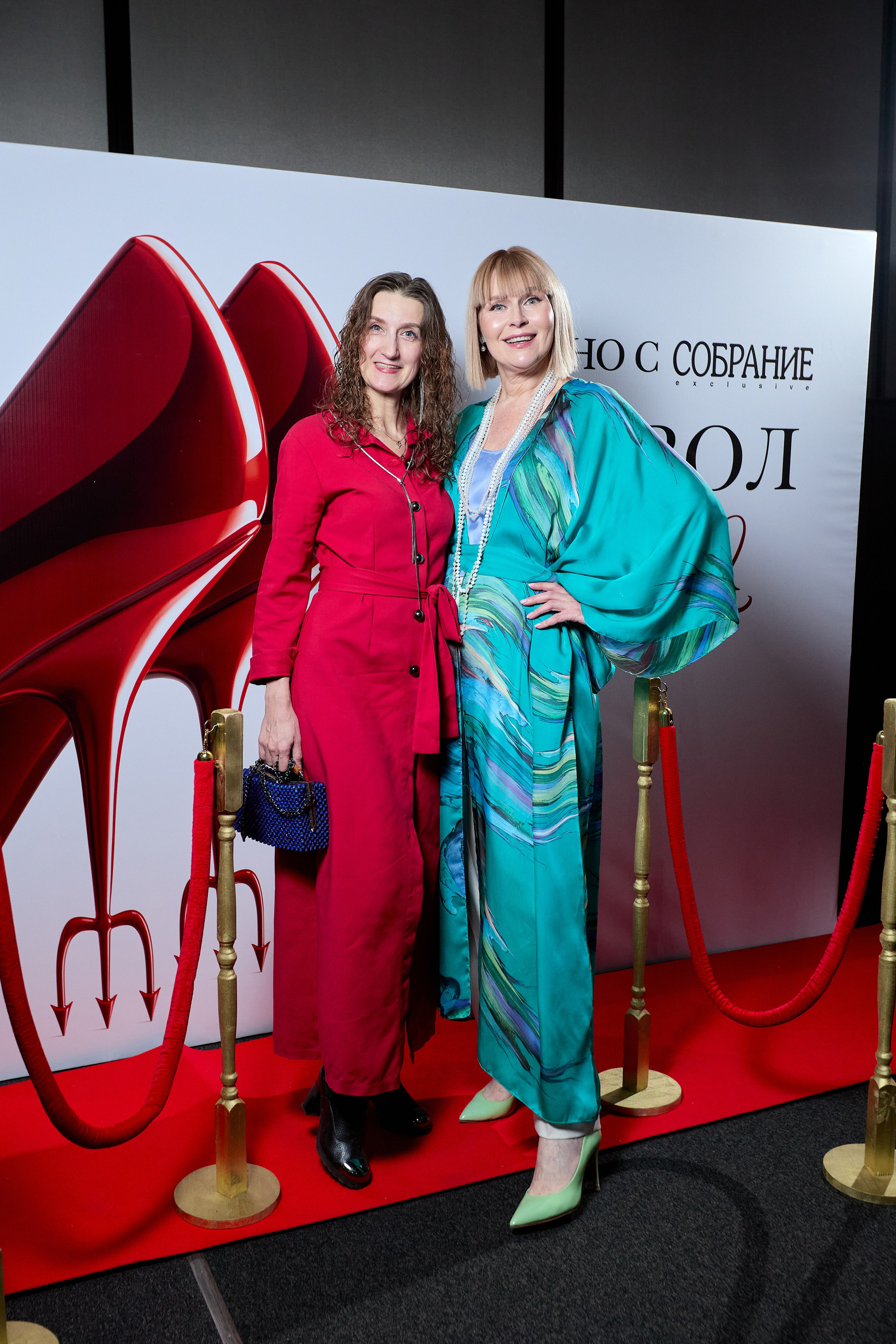 СОБРАНИЕ х ДЬЯВОЛ НОСИТ PRADA 2. СВОИ. ФОТООТЧЕТЫ-СОБЫТИЯ-МЕСТА