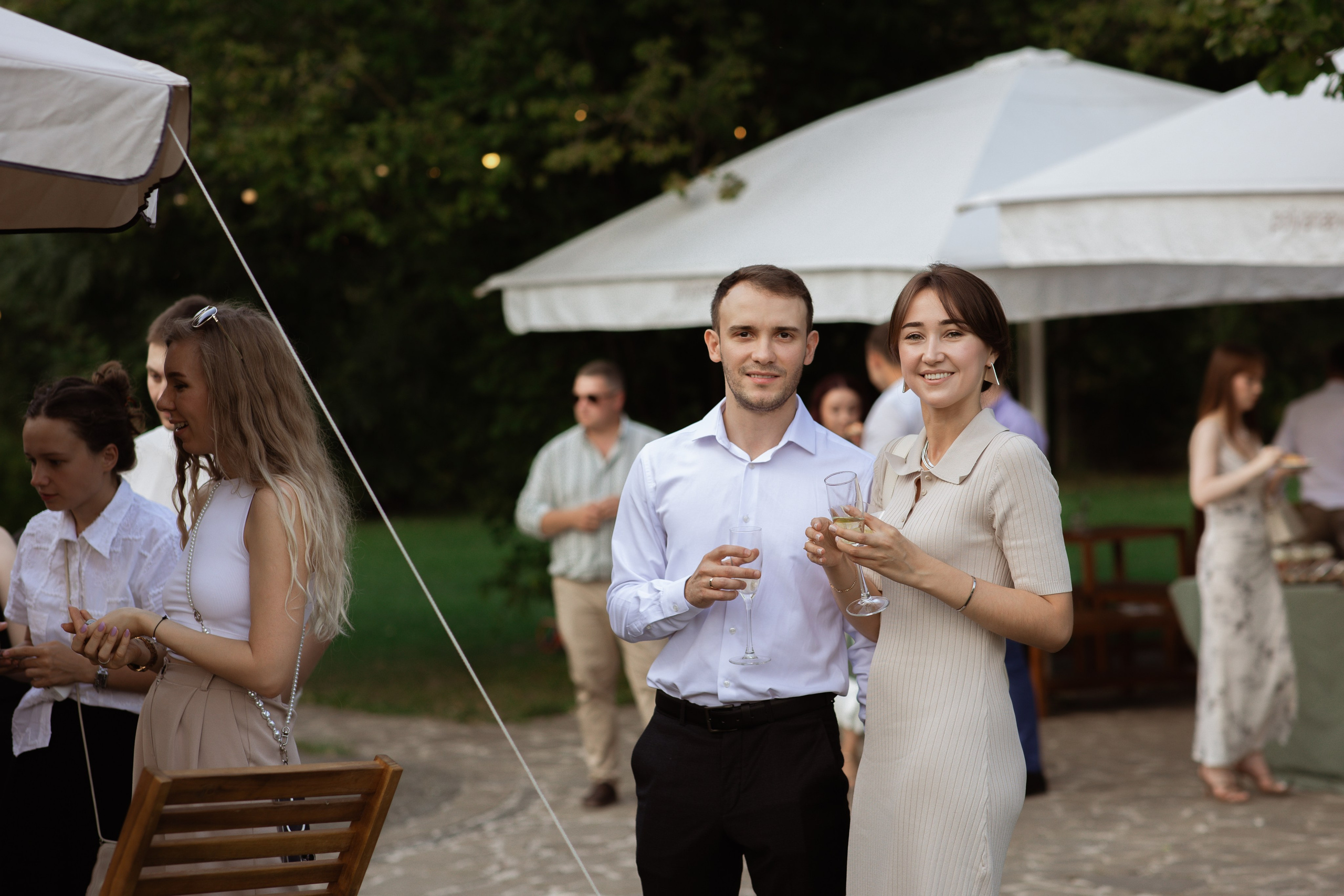 Minimalistic & Green: свадьба за городом. Свадебный фотограф Елена Рубцова