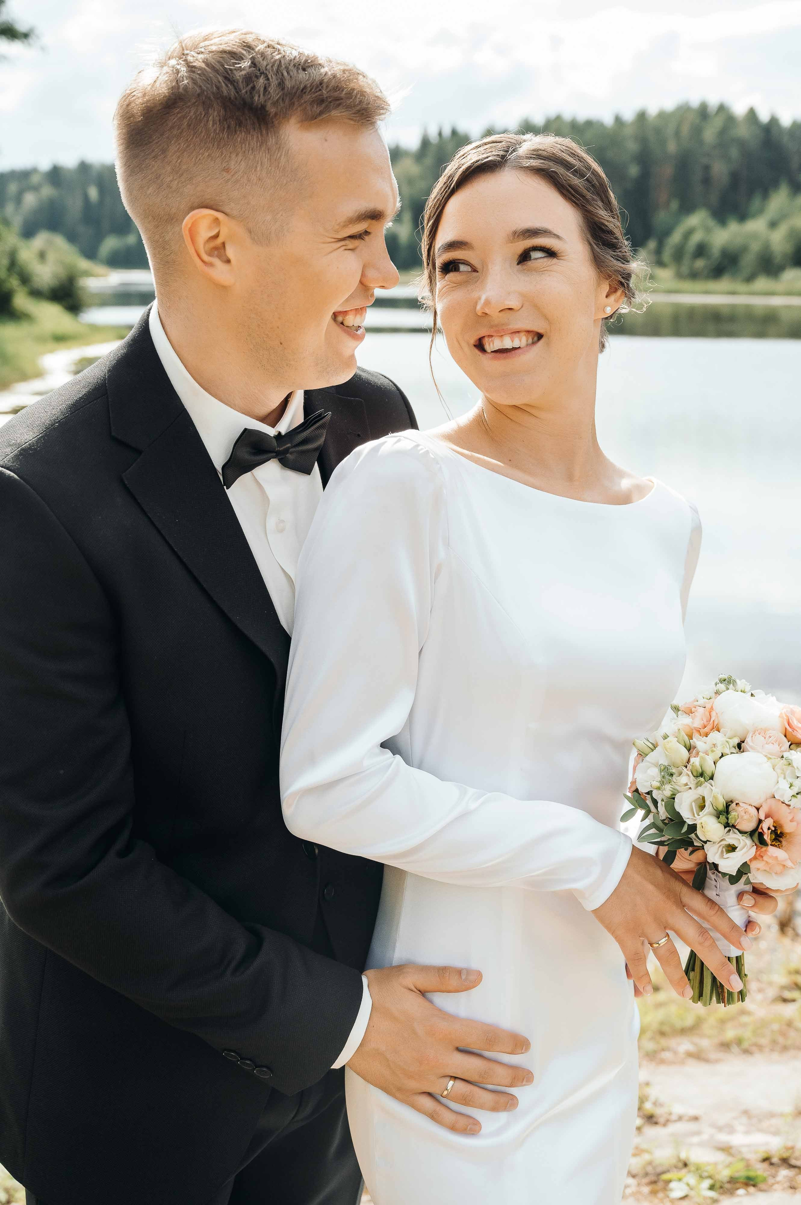 Совместные сборы в отеле. Свадебный и семейный фотограф в Котласе Никита Попов