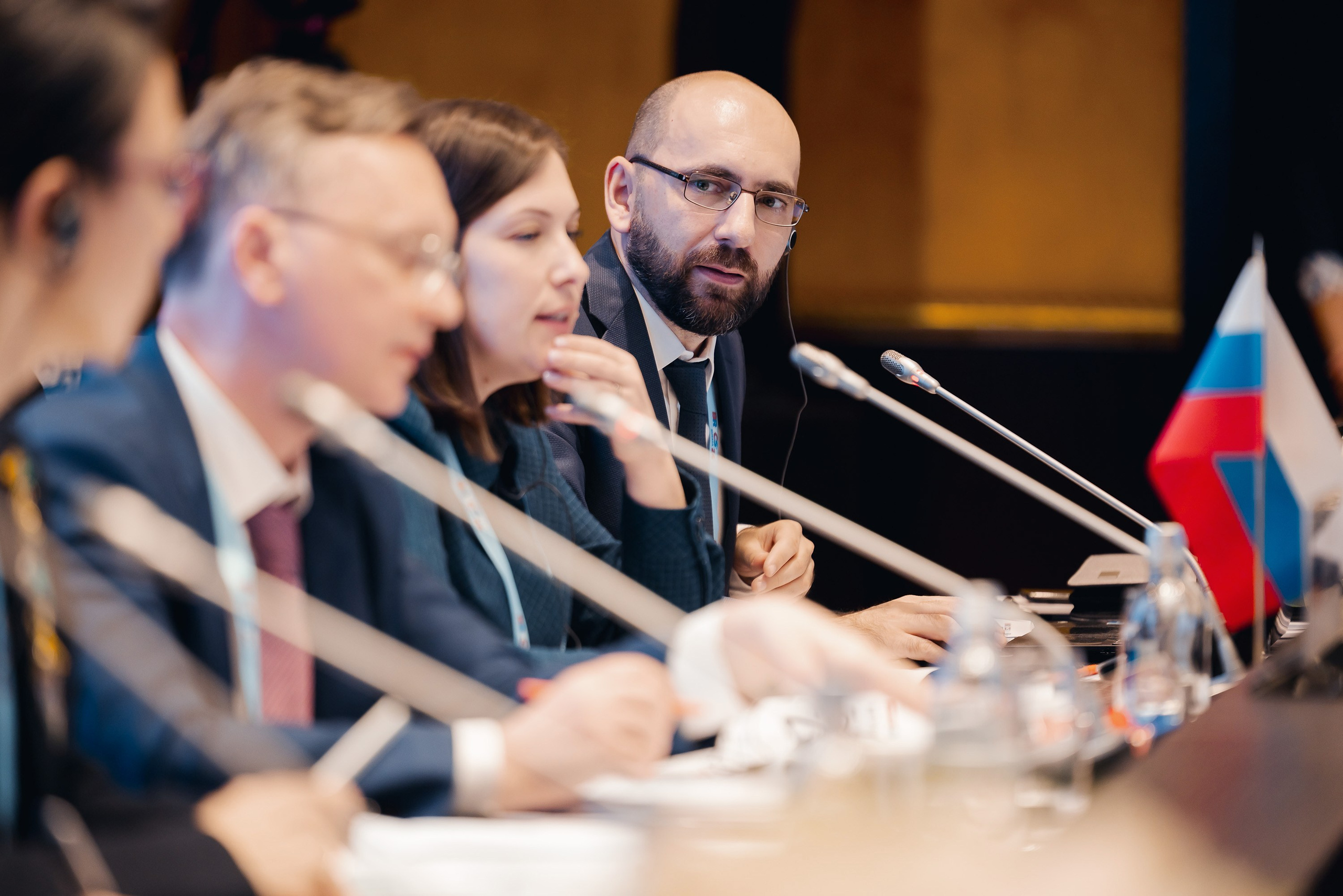 БРИКС ФНС. Parezhevphoto.ru