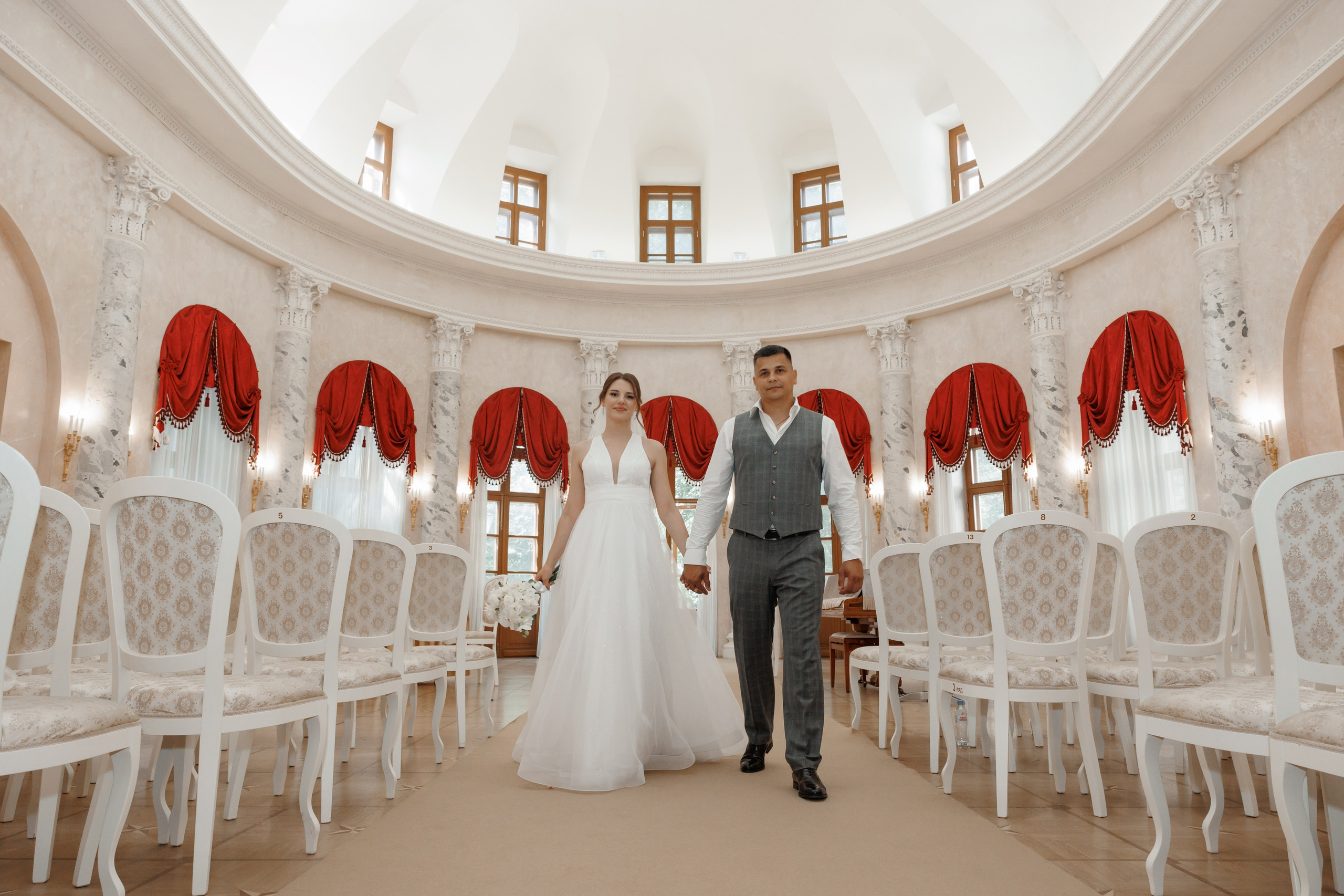 ЗАГС Бутово и Остафьево. Свадебный и репортажный фотограф (Москва, Королев и другие)