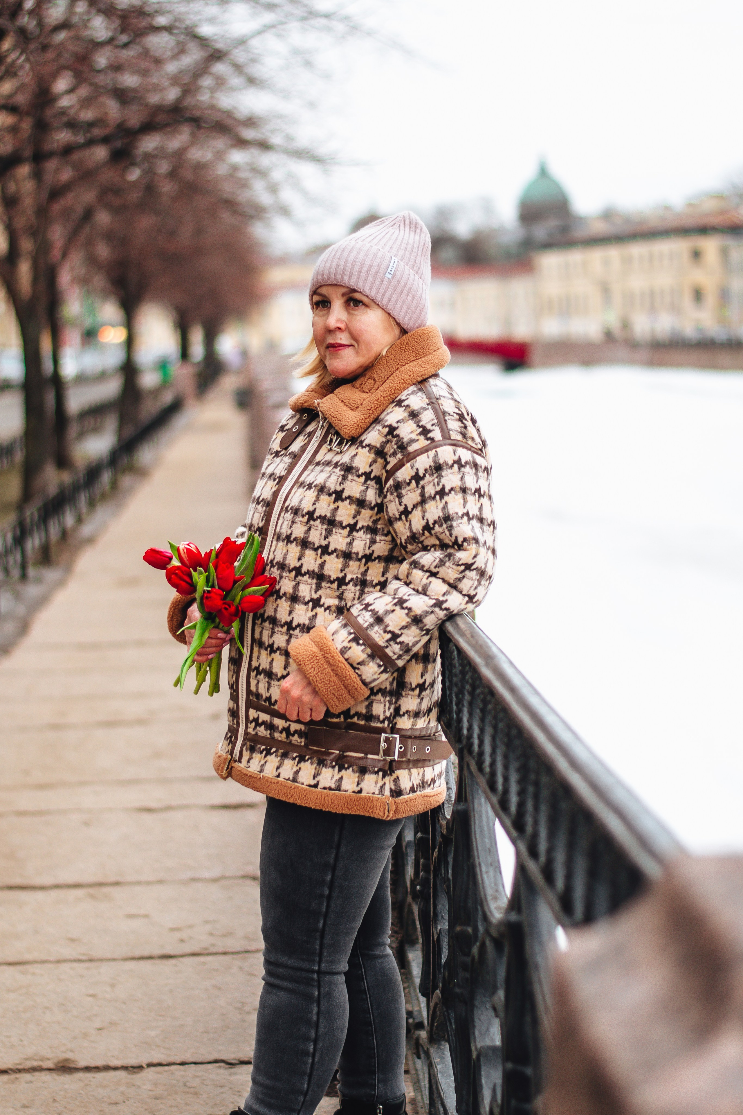 Лариса. Исаакиевская площадь. Фотограф Санкт-Петербург | Дарья Першина