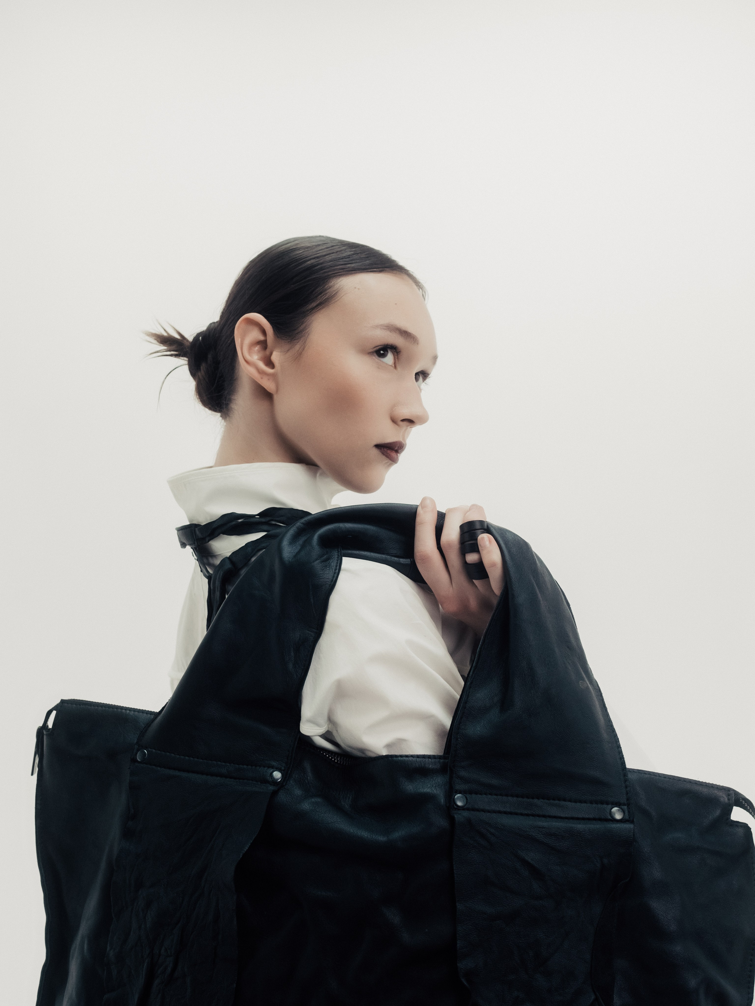 Julia Fom. Репортажный и портретный фотограф в Москве Илья Спиридонов