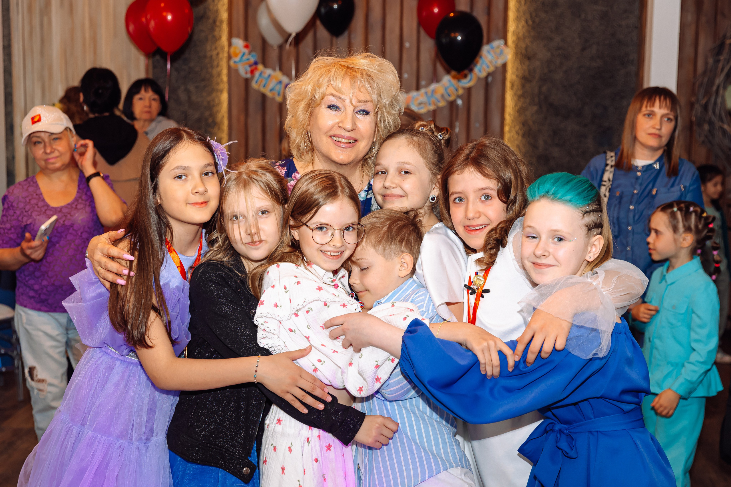 Выпускной и Последний Звонок 4 класс. Фотограф Евгения Улаз