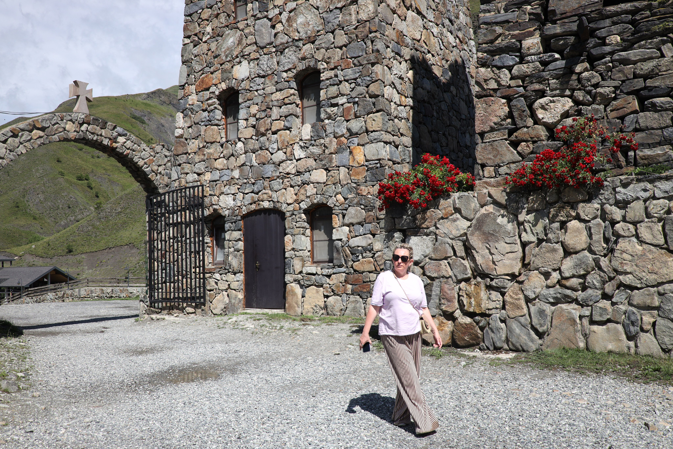 Северная Осетия июль 2025 год. Кармадон, Даргивз и Цей. Семейный детский фотограф Краснодарский край Оксана Колос