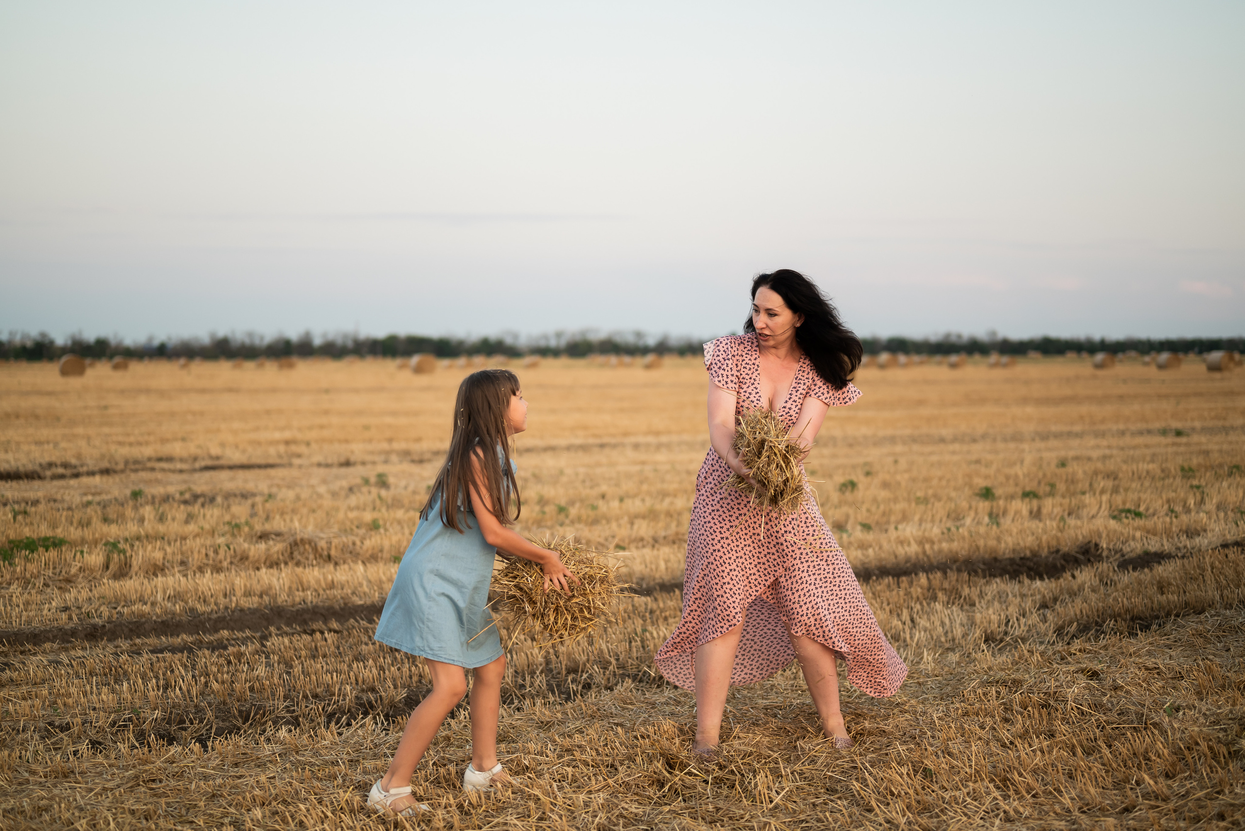 В поле. Свадебный фотограф Москва и МО Марина Мышко