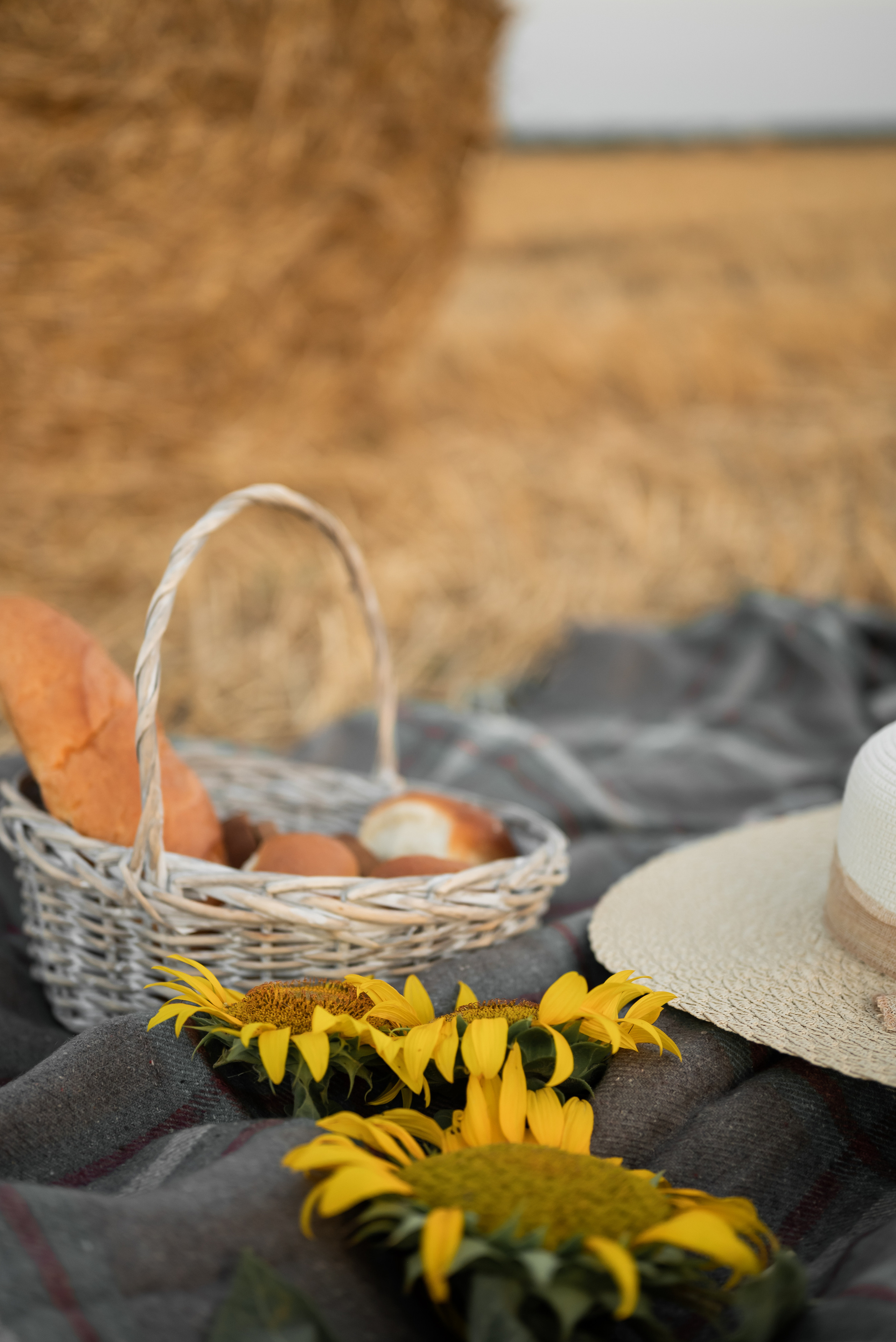 В поле. Свадебный фотограф Москва и МО Марина Мышко