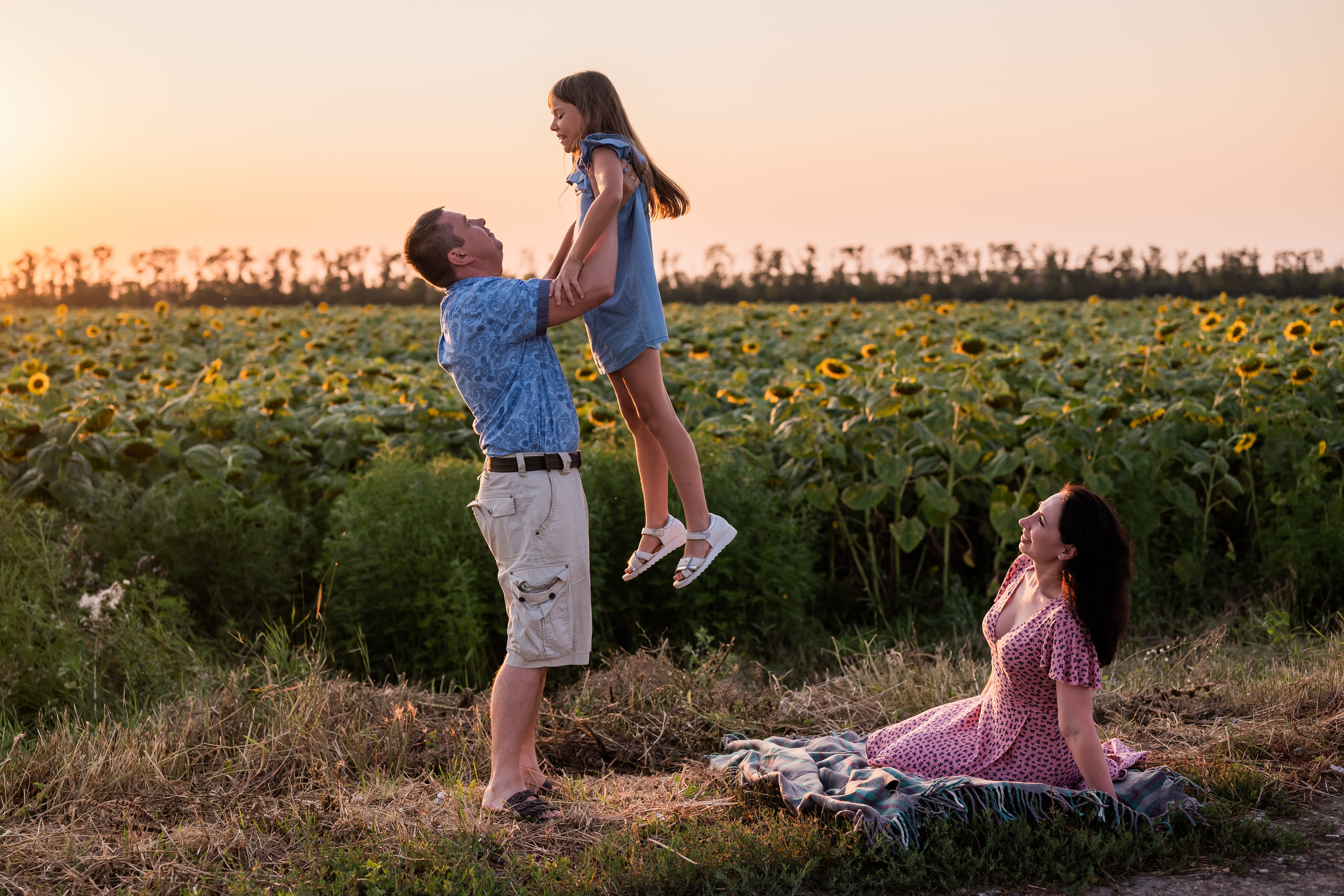 В поле. Свадебный фотограф Москва и МО Марина Мышко