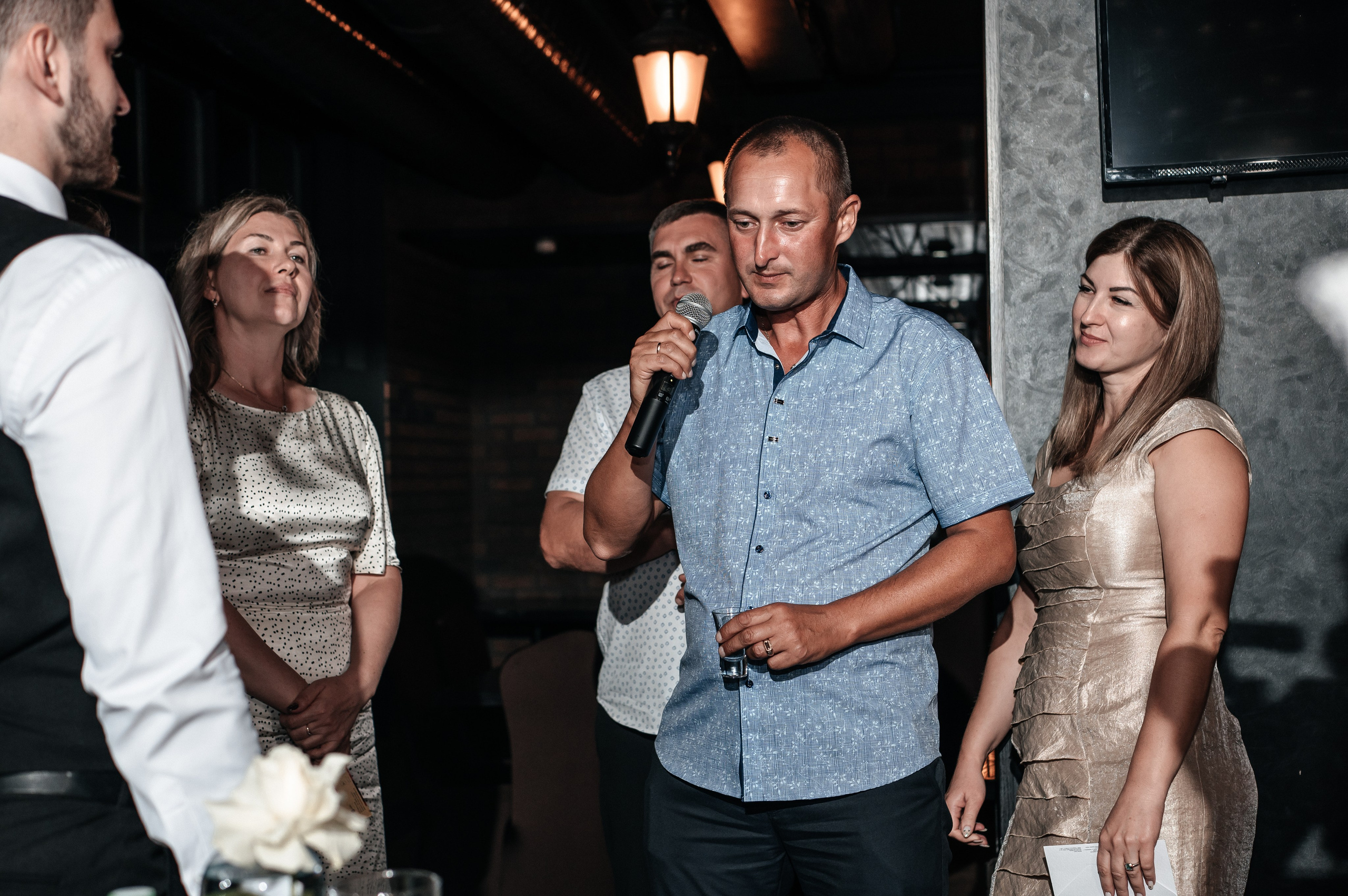 Даниил и Валерия. Черная утка. Полный день. Фотограф Екатерина Бочарникова