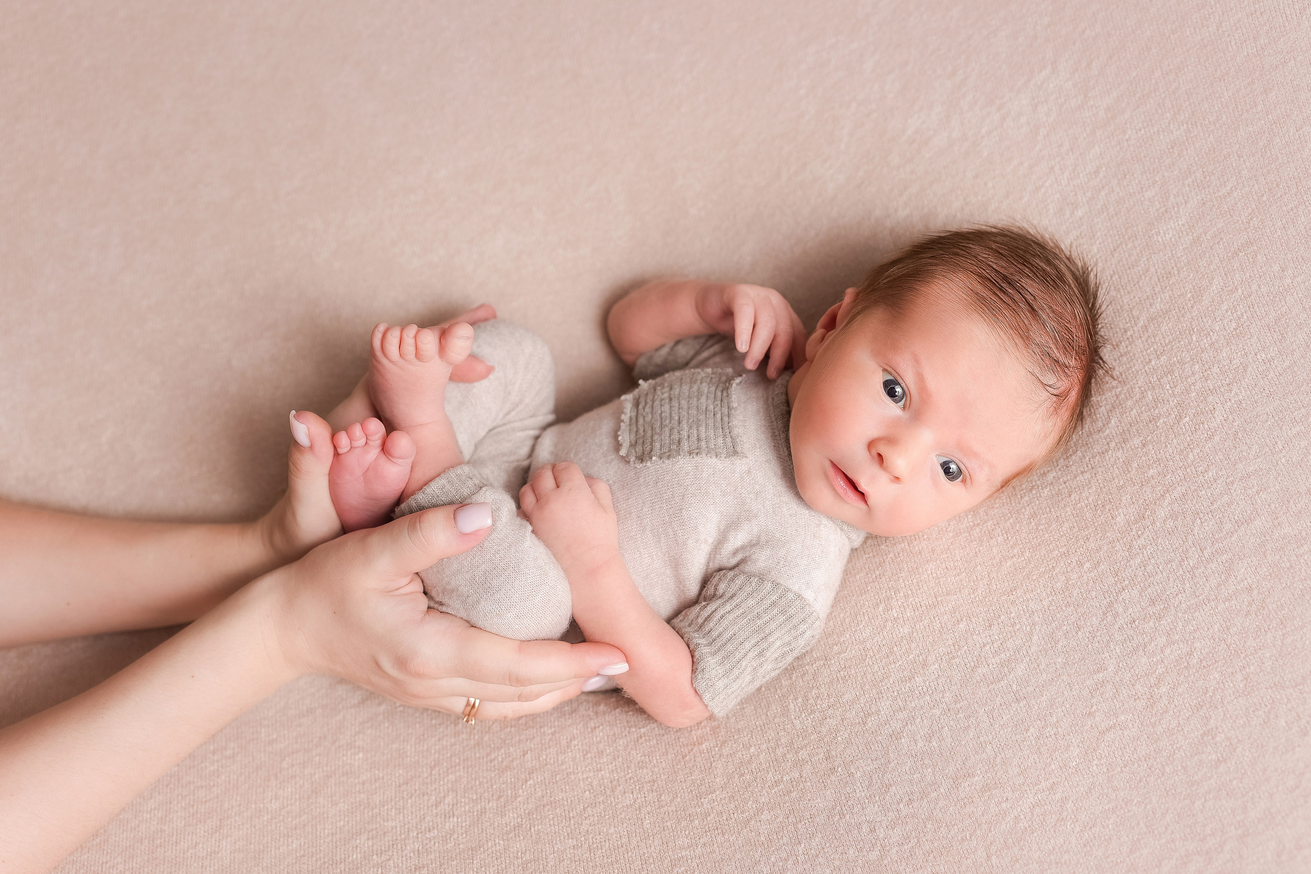 Newborn. Фотограф новорожденных и детский фотограф в Екатеринбурге Ксени