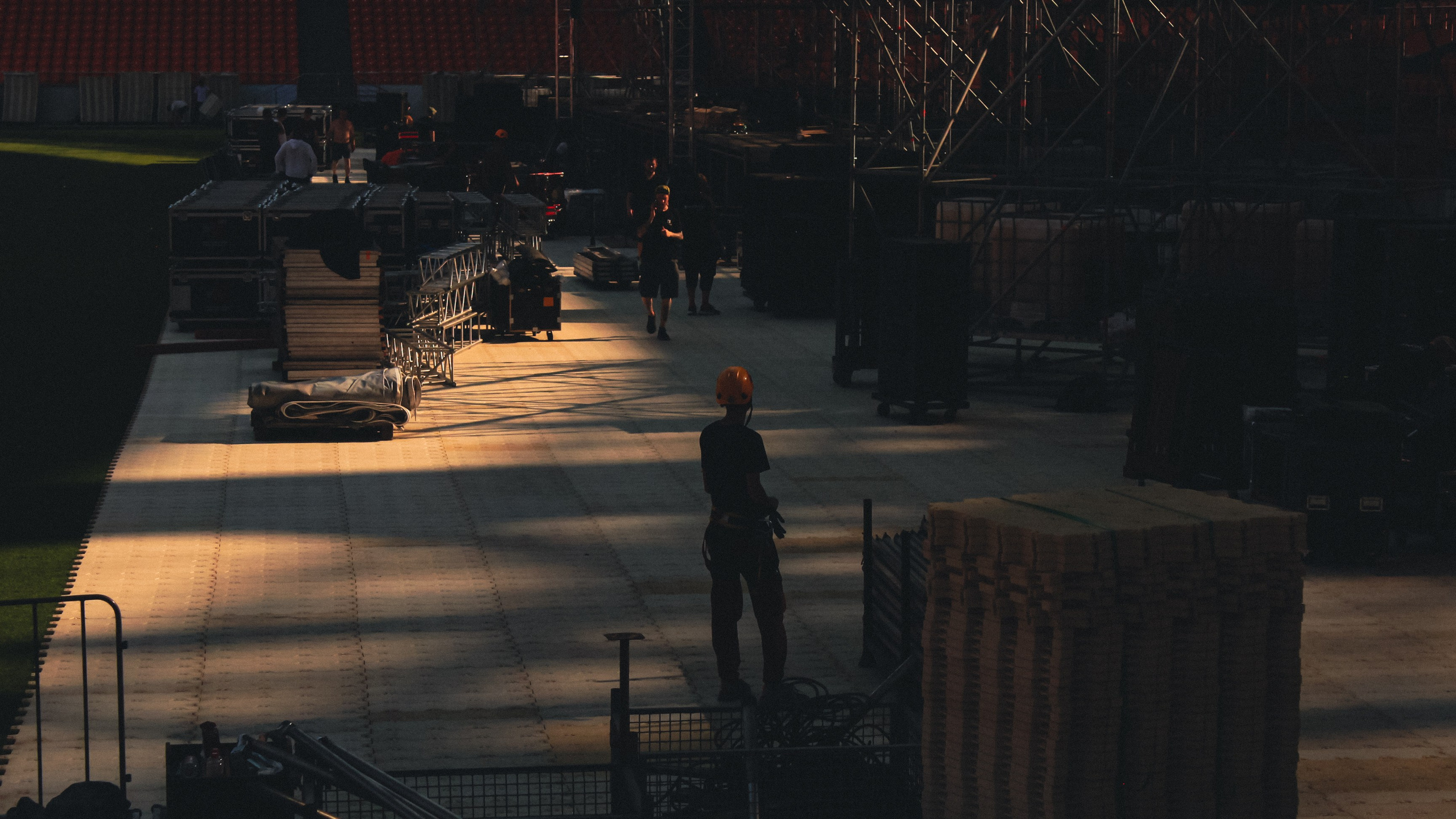 Stadium. Фотограф/дизайнер в Екатеринбурге Хитрый Дмитрий