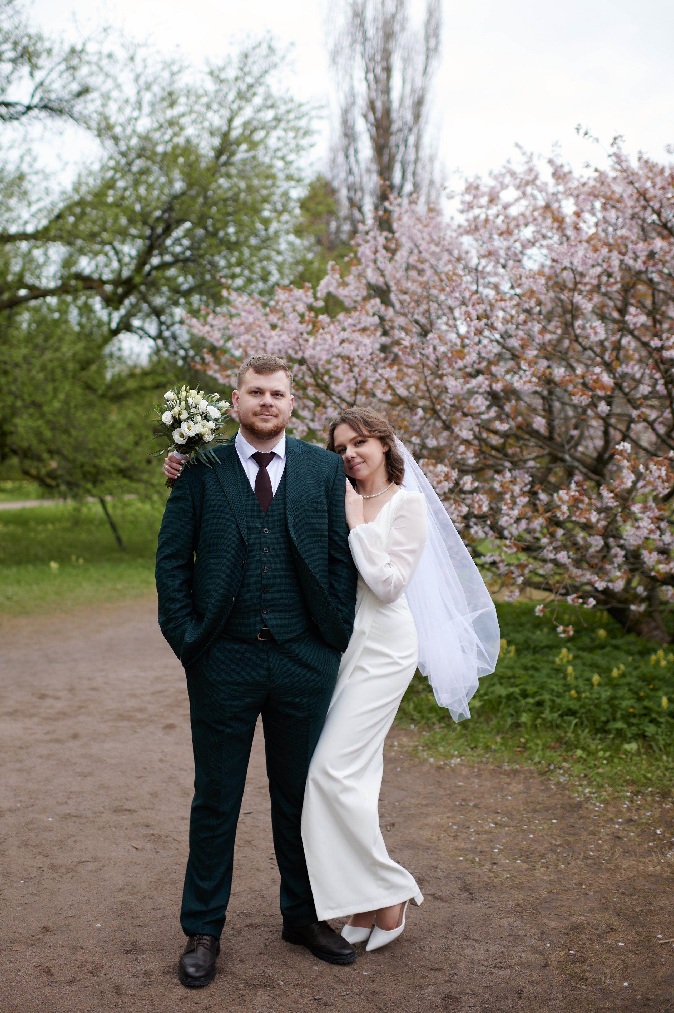 Ксения и Егор (фотосессия в ЗАГСе Петроградского района, Ботаническом саду с сакурой). Портретный, семейный и свадебный фотограф в Санкт-Петербурге и в Пушкине Ширяев Денис