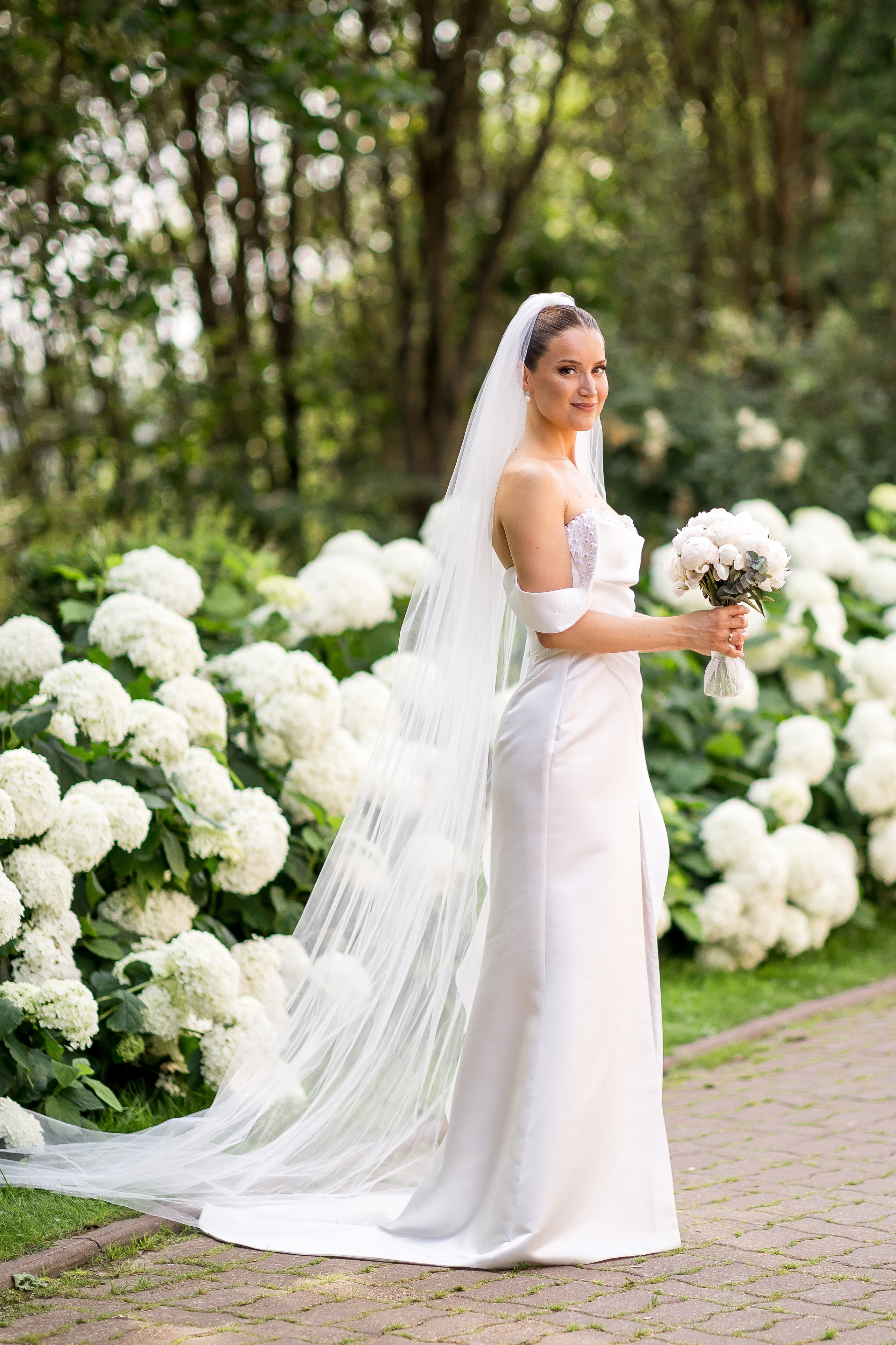 Роман и Елена. Фотограф FOTOBANKA