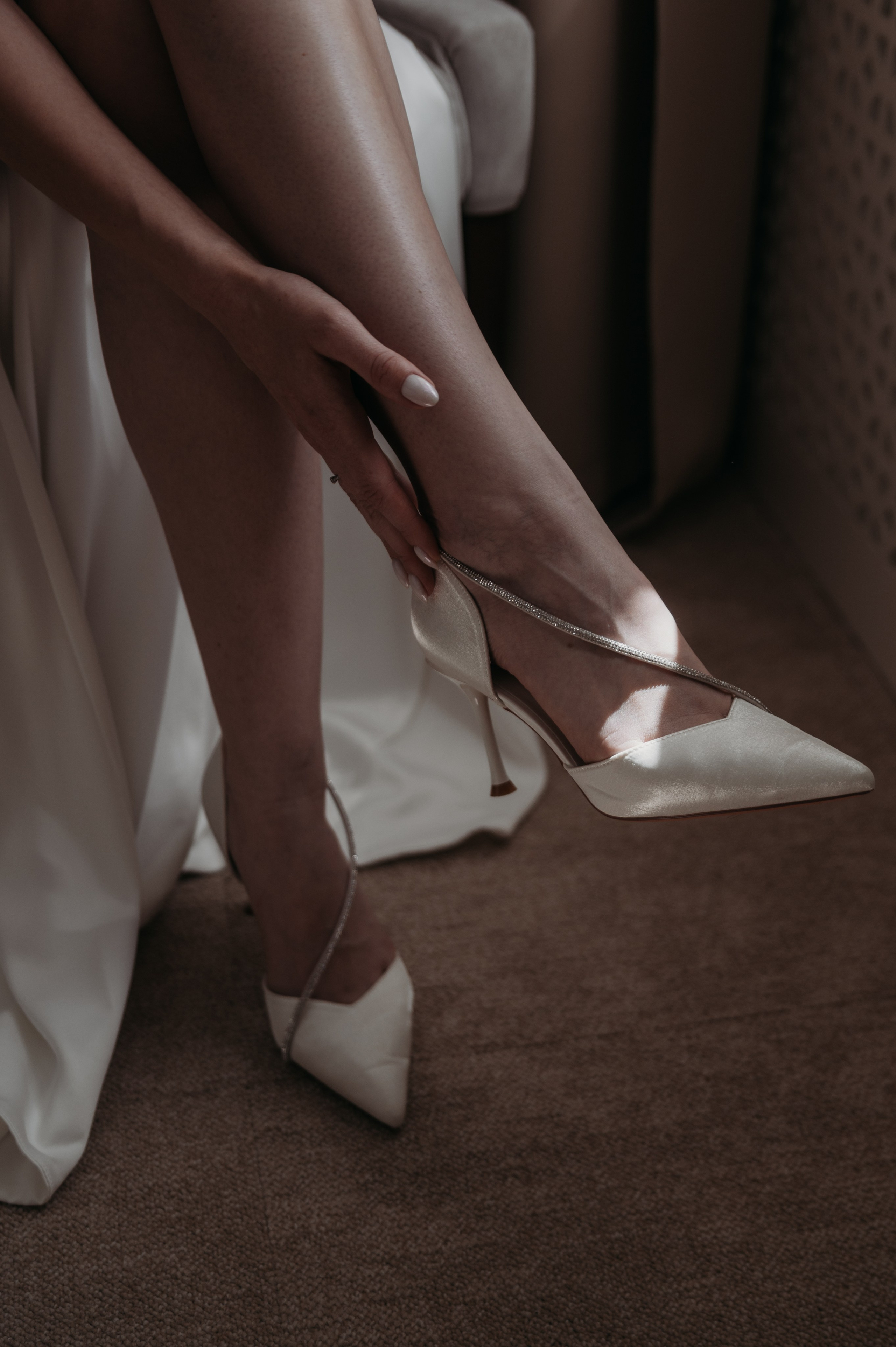 Галерея со свадьбы в Твери, красивая пара в Домотканово. Свадебный фотограф в Твери, Москве и Санкт-Петербурге Денисова Екатерина