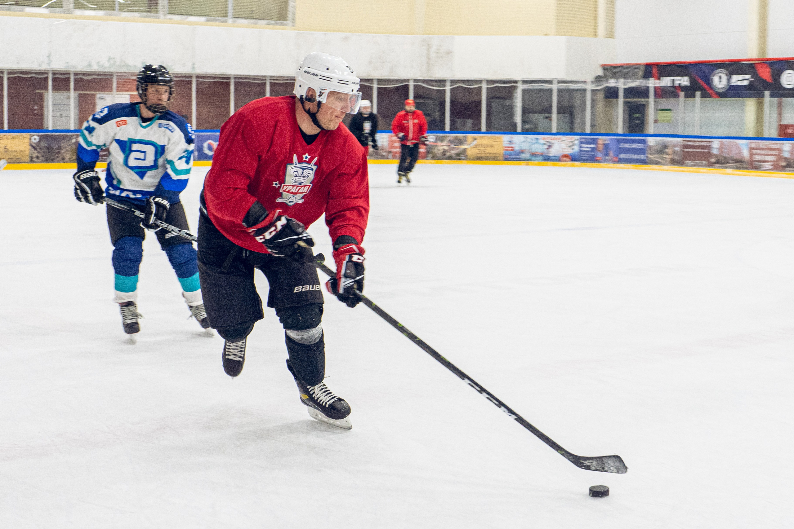 Тренировка по хоккею «ЦМКБ «Алмаз»
