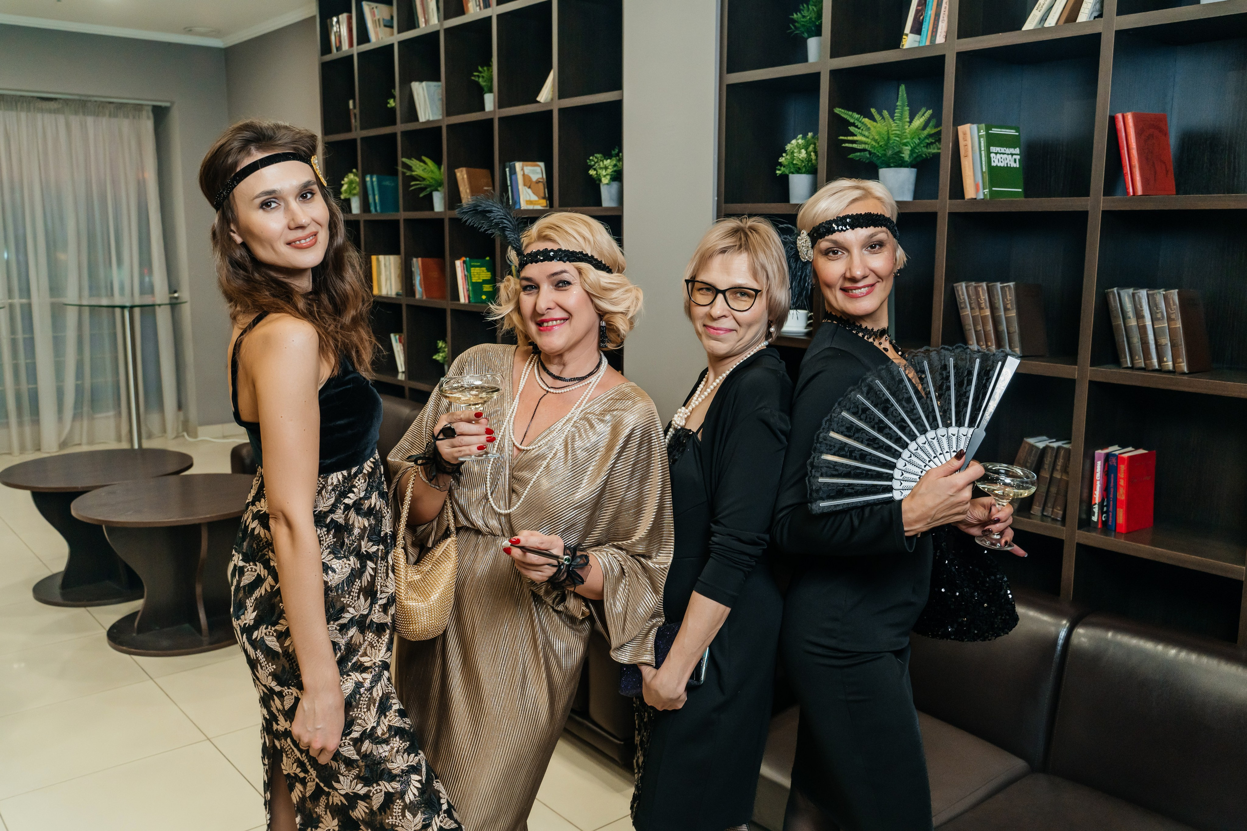 Фотограф на корпоратив. Свадебный фотограф в Новосибирске Maxfotonsk (Максим Сысолятин)