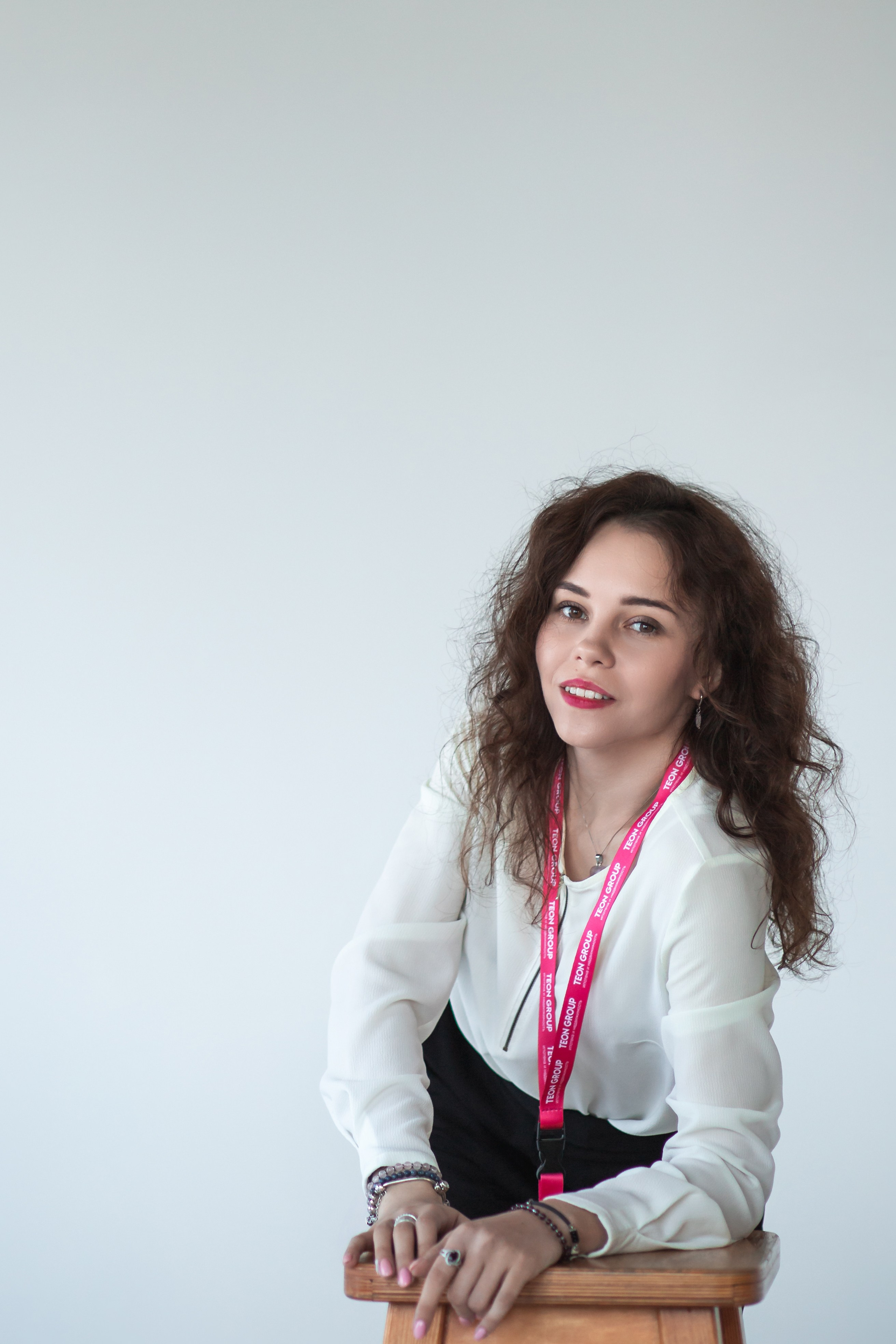 TEON Group_бизнес-портрет сотрудников. Фотограф Воронеж, Новая Усмань Мария Бублик